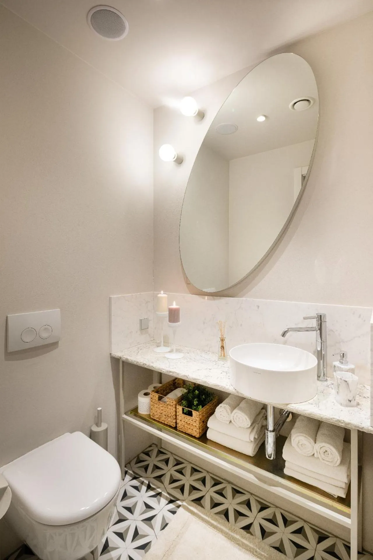 Toilet in Redstone Apartments