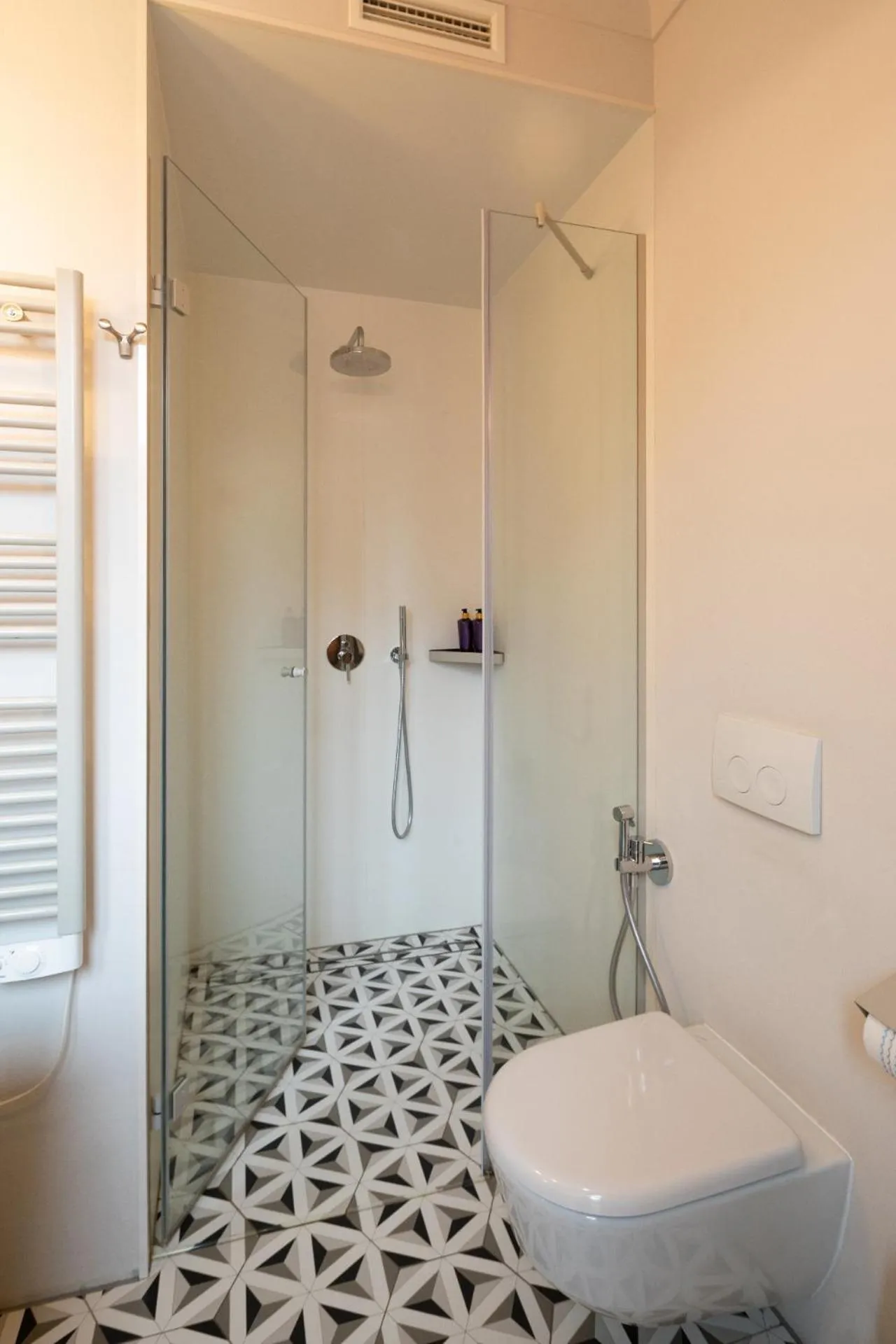 Shower in Redstone Apartments