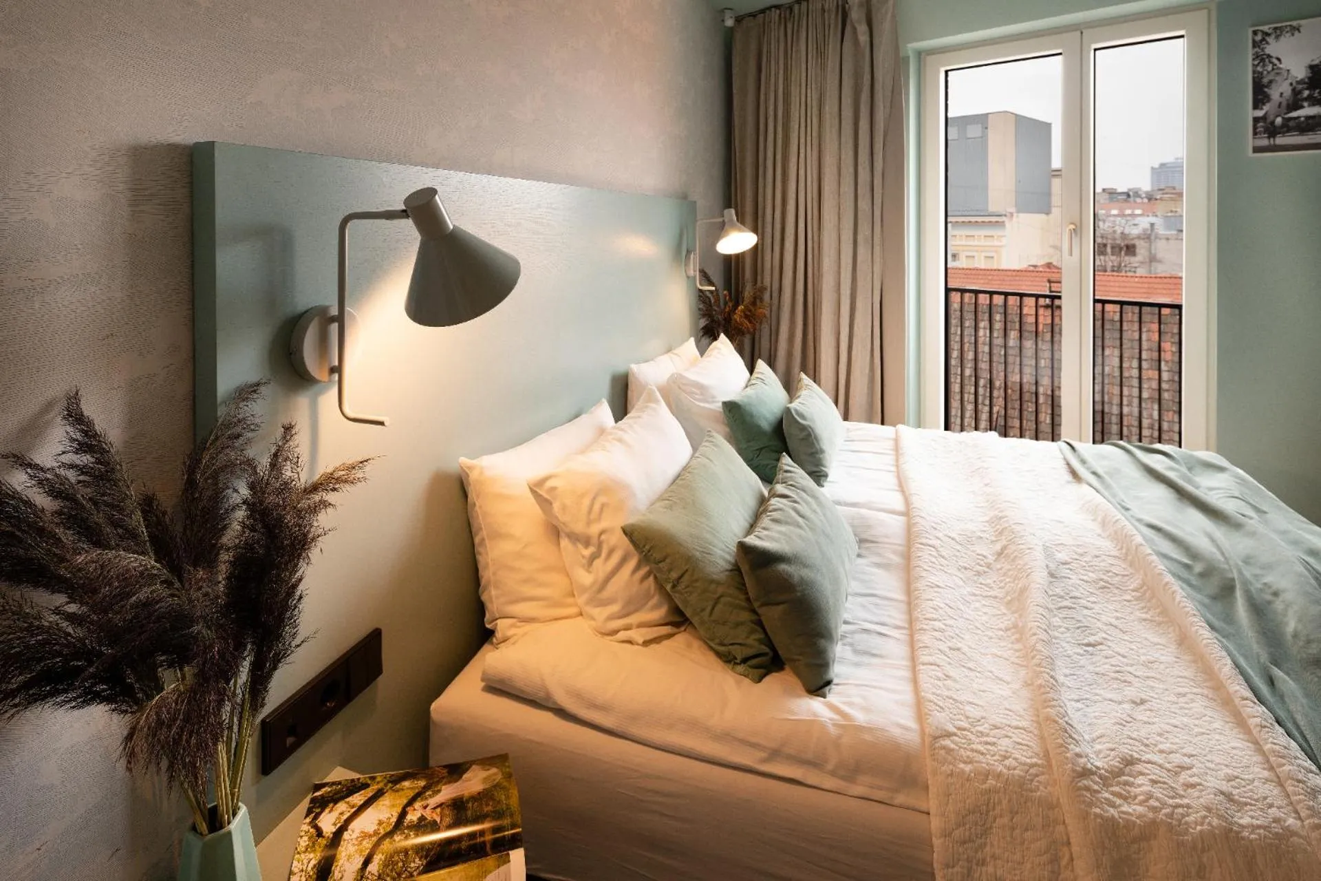 Bed in Redstone Apartments