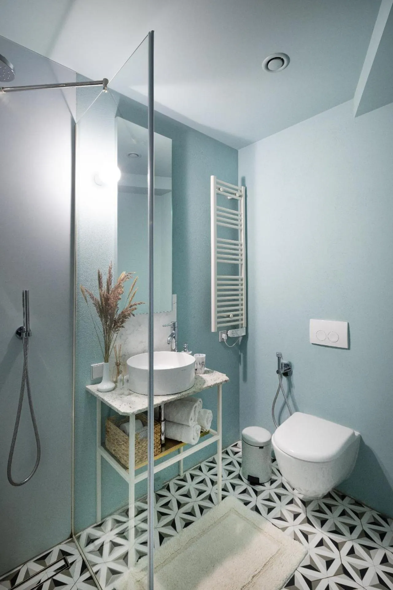 Shower in Redstone Apartments