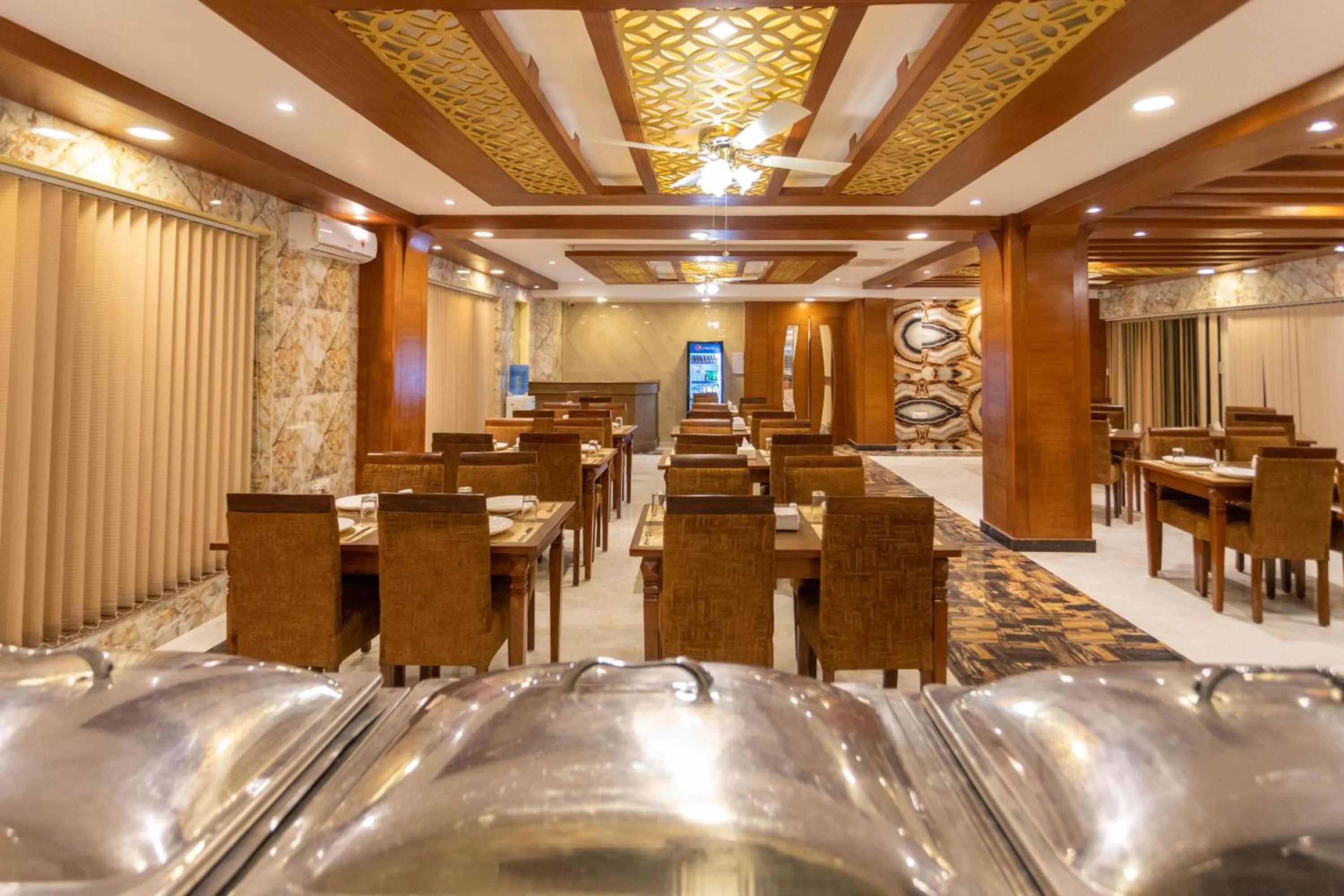 Restaurant/places to eat in Hotel Mahadev Inn Pokhara