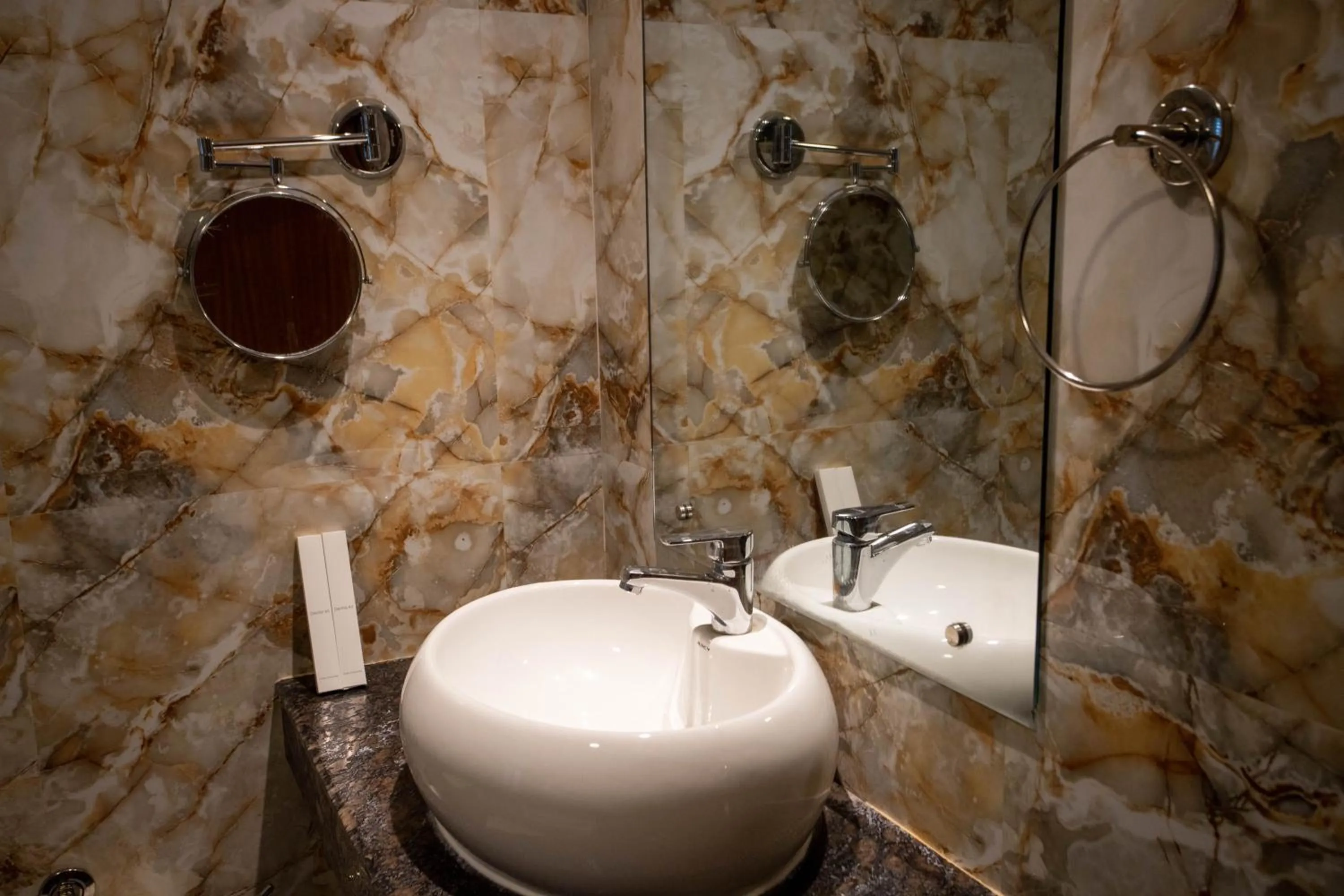 Bathroom in Hotel Mahadev Inn Pokhara