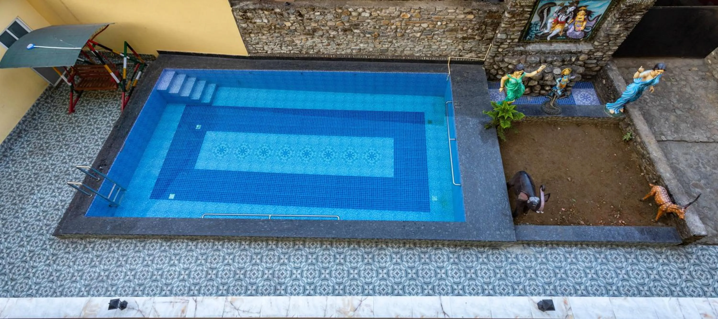 Swimming pool in Hotel Mahadev Inn Pokhara