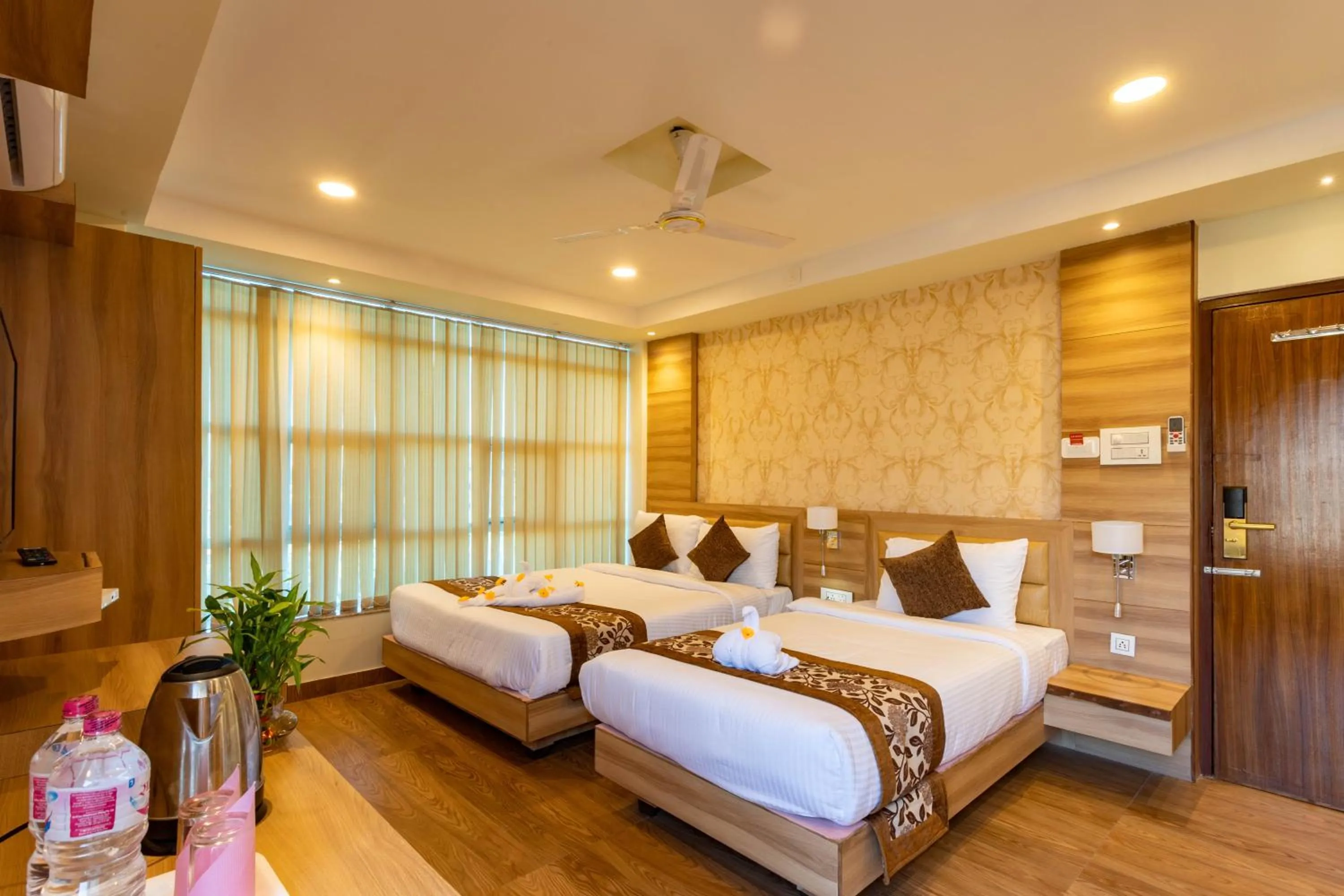 Bed in Hotel Mahadev Inn Pokhara