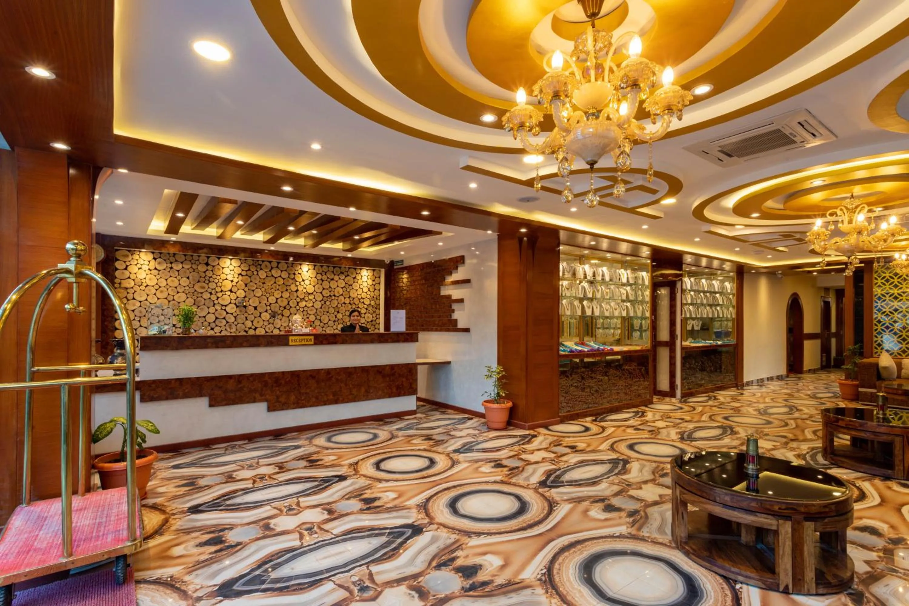 Lobby or reception in Hotel Mahadev Inn Pokhara