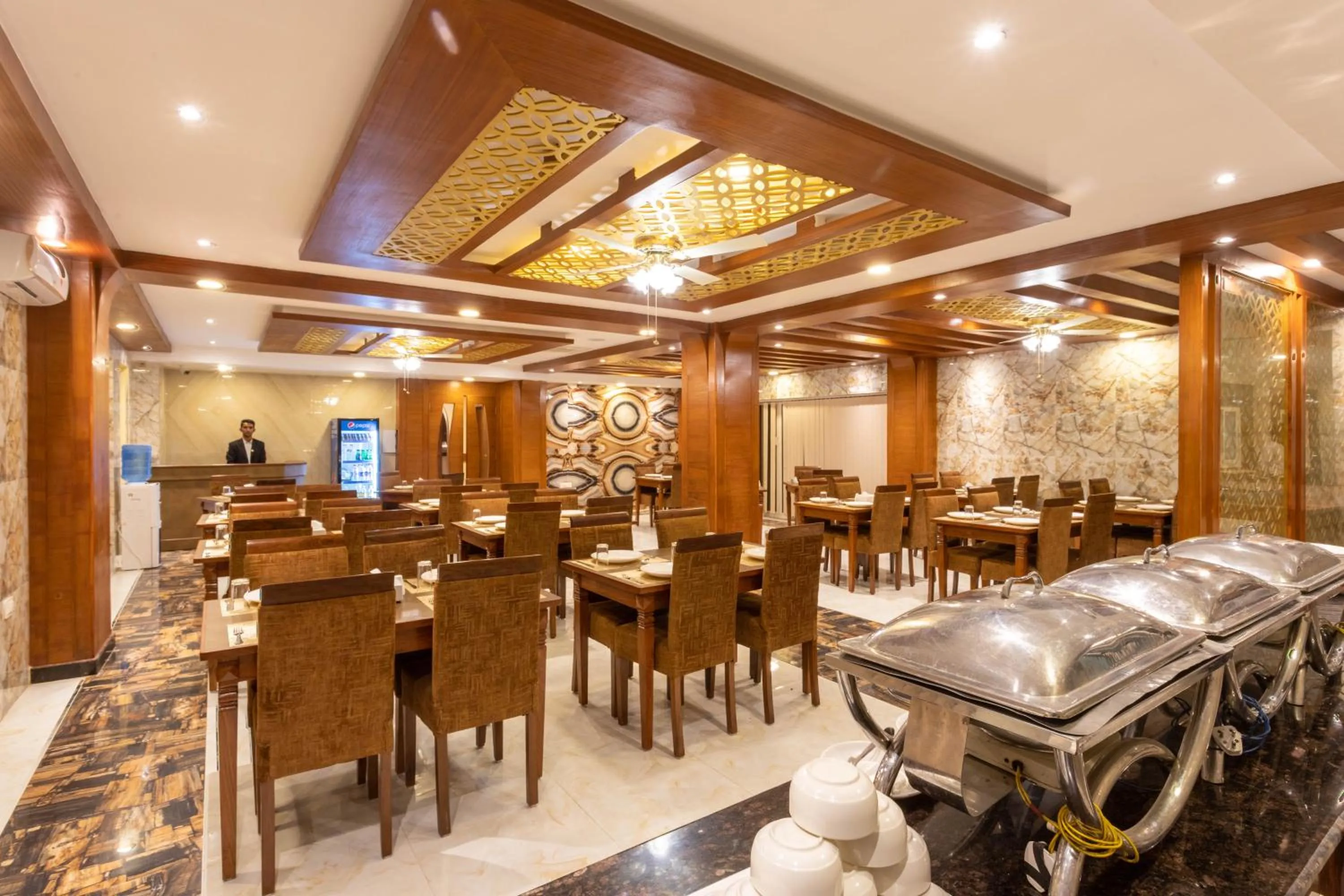 Restaurant/places to eat in Hotel Mahadev Inn Pokhara