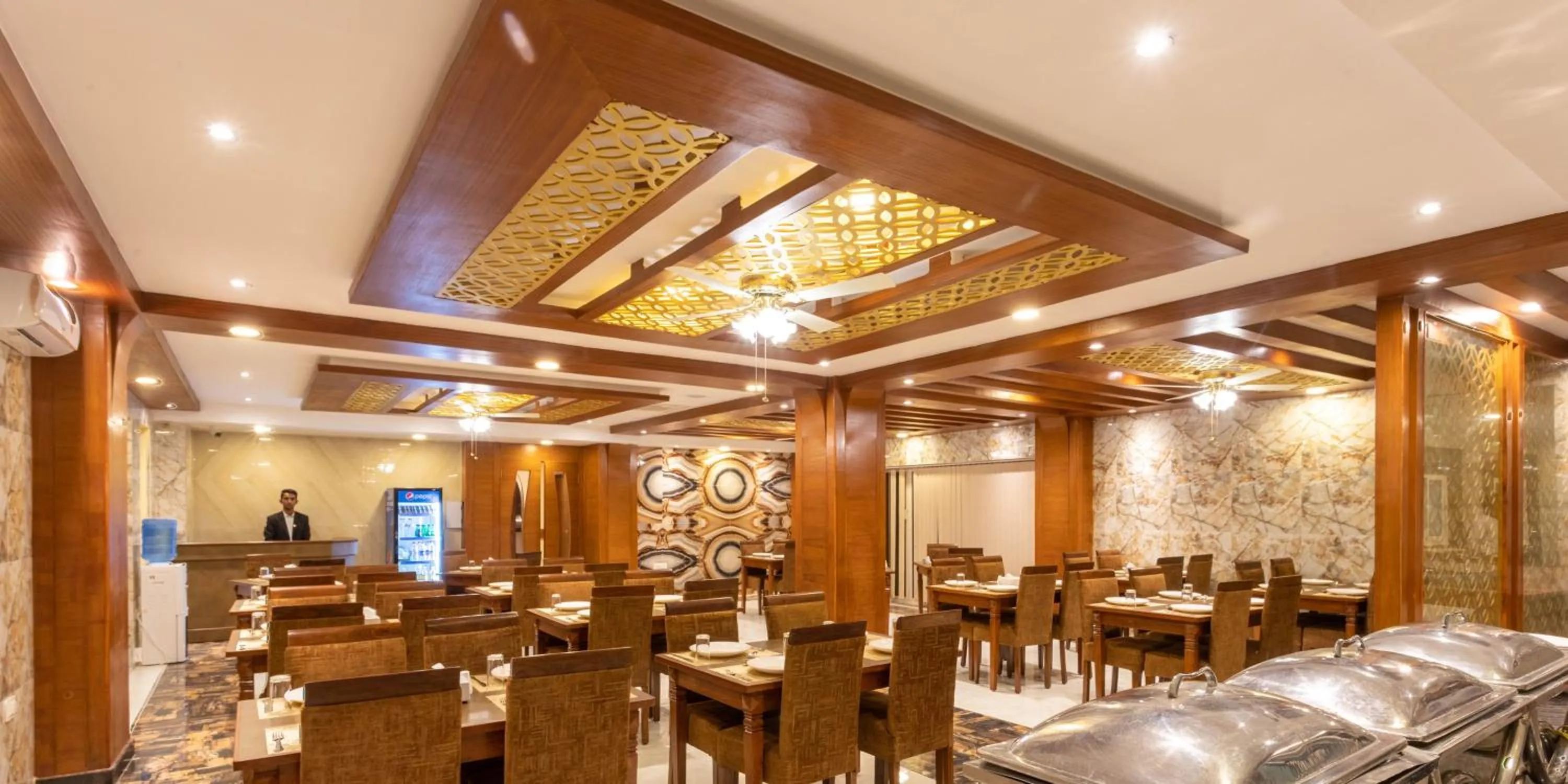 Restaurant/places to eat in Hotel Mahadev Inn Pokhara