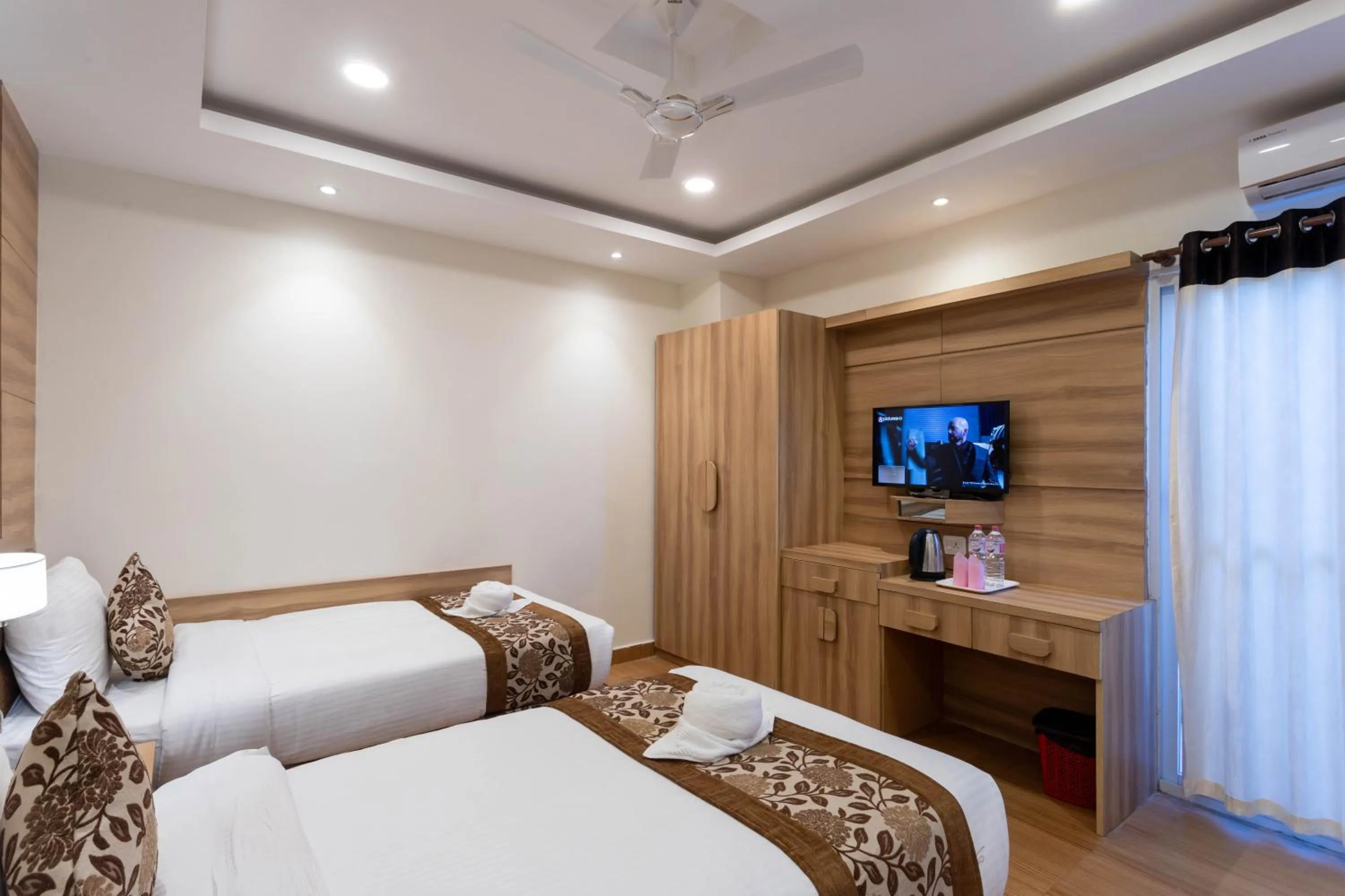 Bedroom, Bed in Hotel Mahadev Inn Pokhara