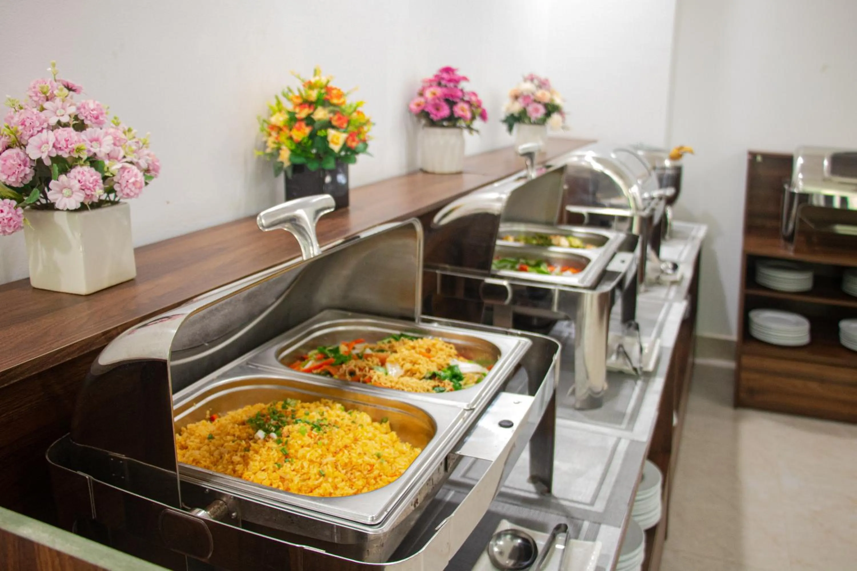 Food and drinks in NIGHT SEA HOTEL