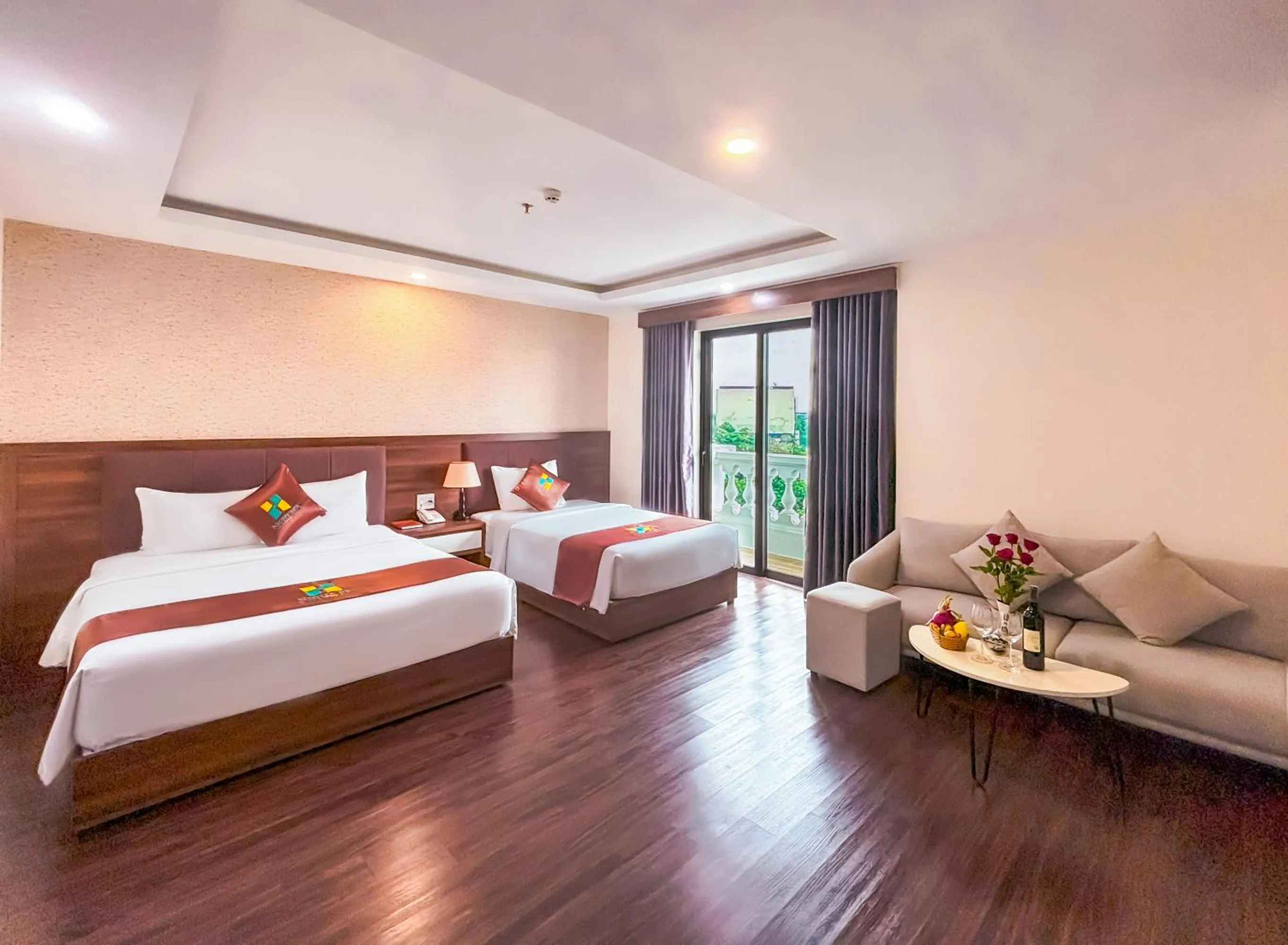 Bed in NIGHT SEA HOTEL