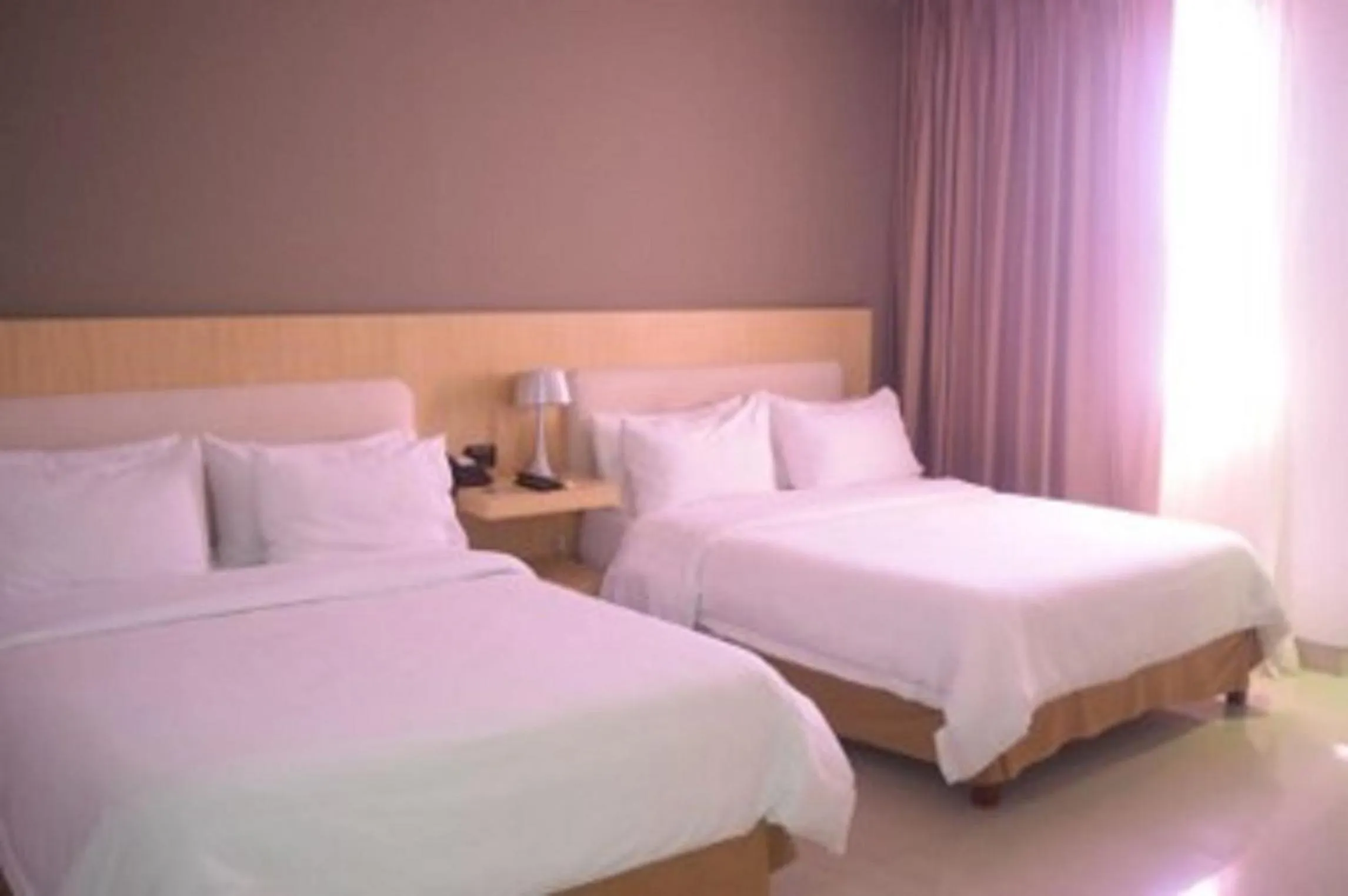 Staff, Bed in Radisson Diamond Barranquilla