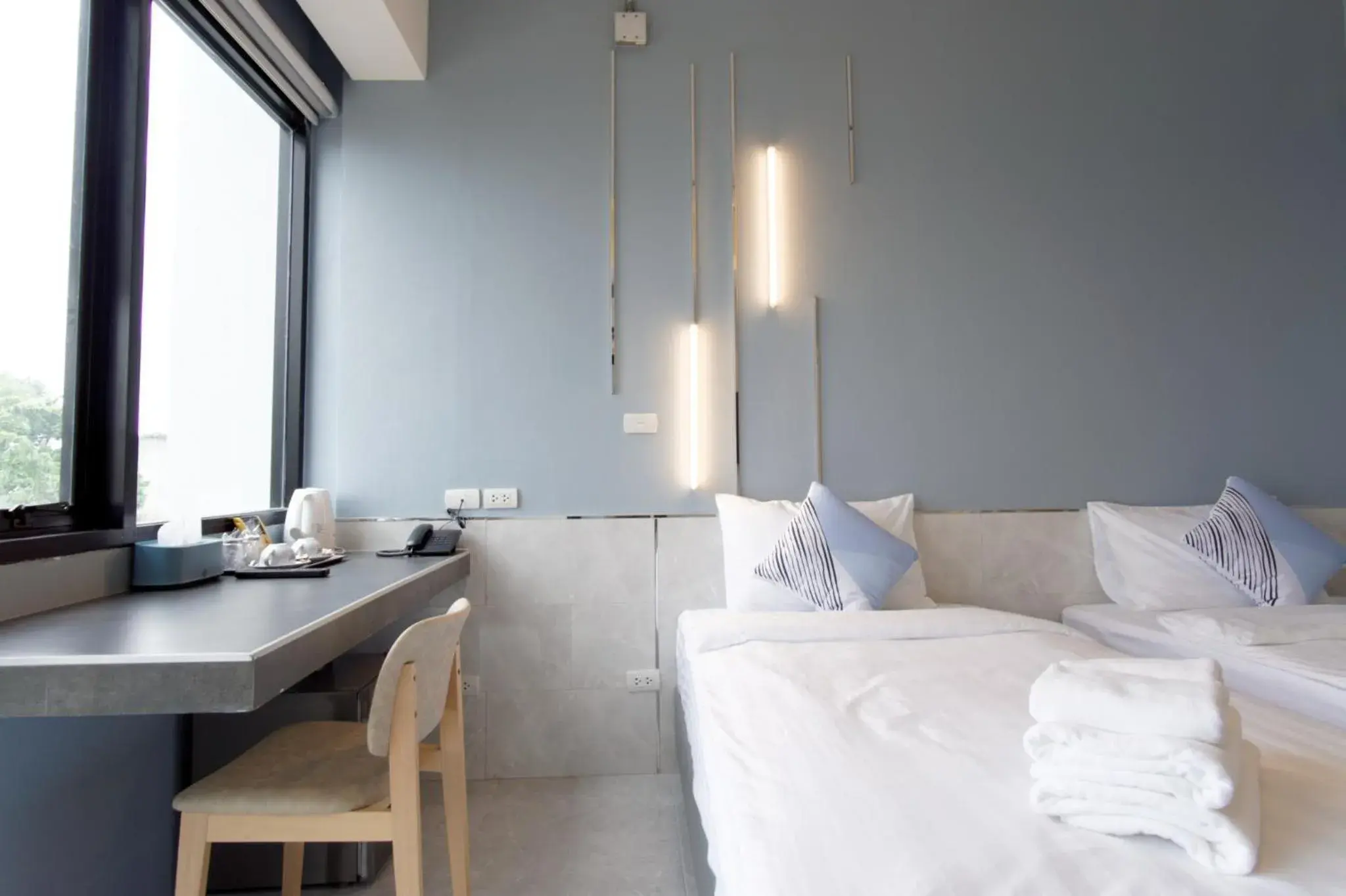 Twin Room with Lake View in ABIZZ Hotel KwanPhayao Twin Room with Lake View in ABIZZ Hotel KwanPhayao