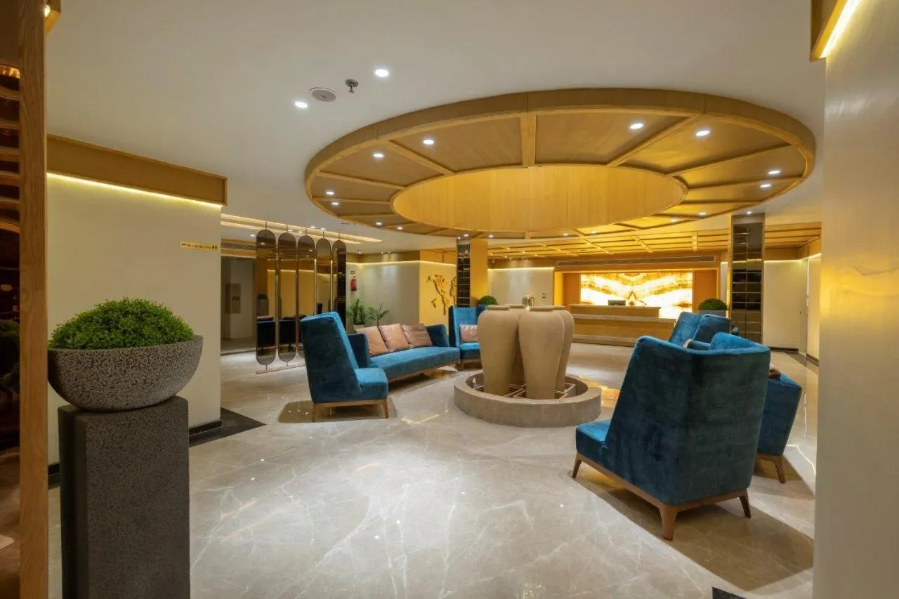 Lobby or reception in Sarovar Portico Morbi