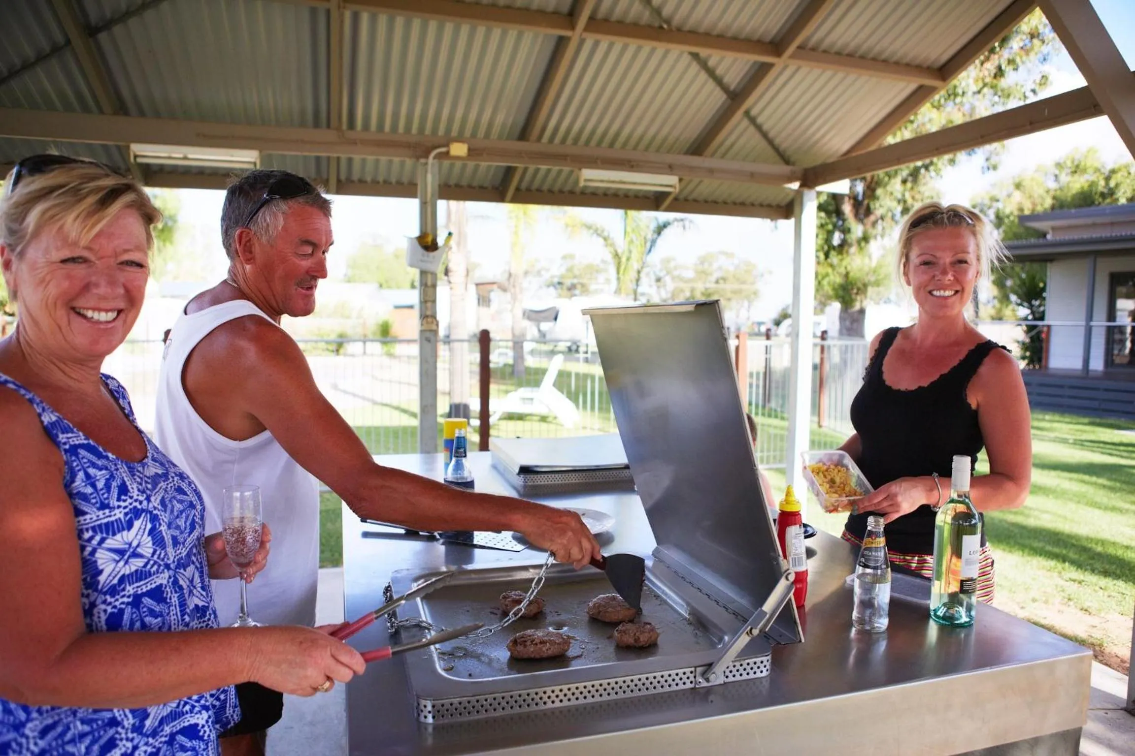 BBQ facilities in NRMA Yarrawonga Mulwala Holiday Park