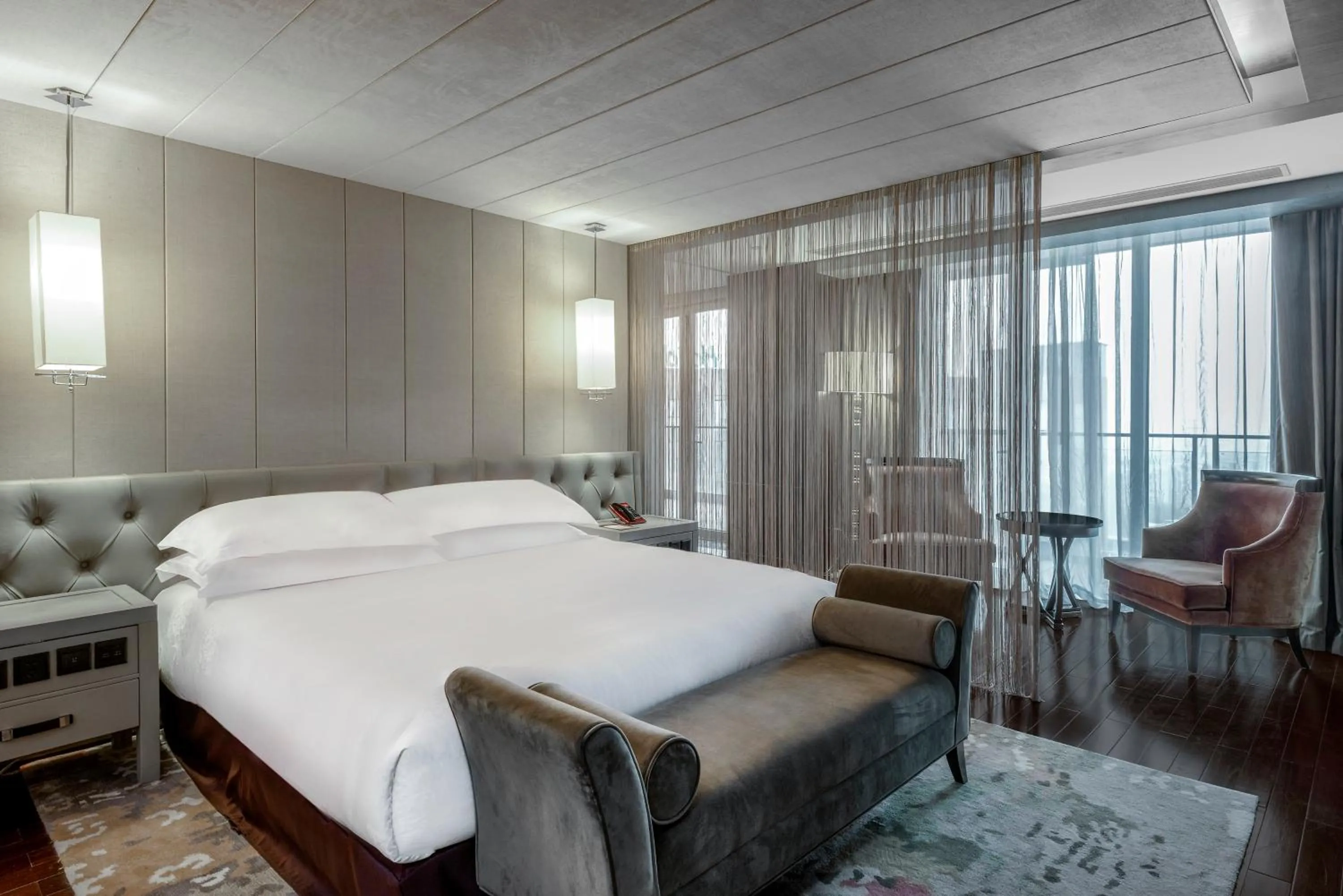 Bedroom, Bed in Crowne Plaza Chengdu West by IHG