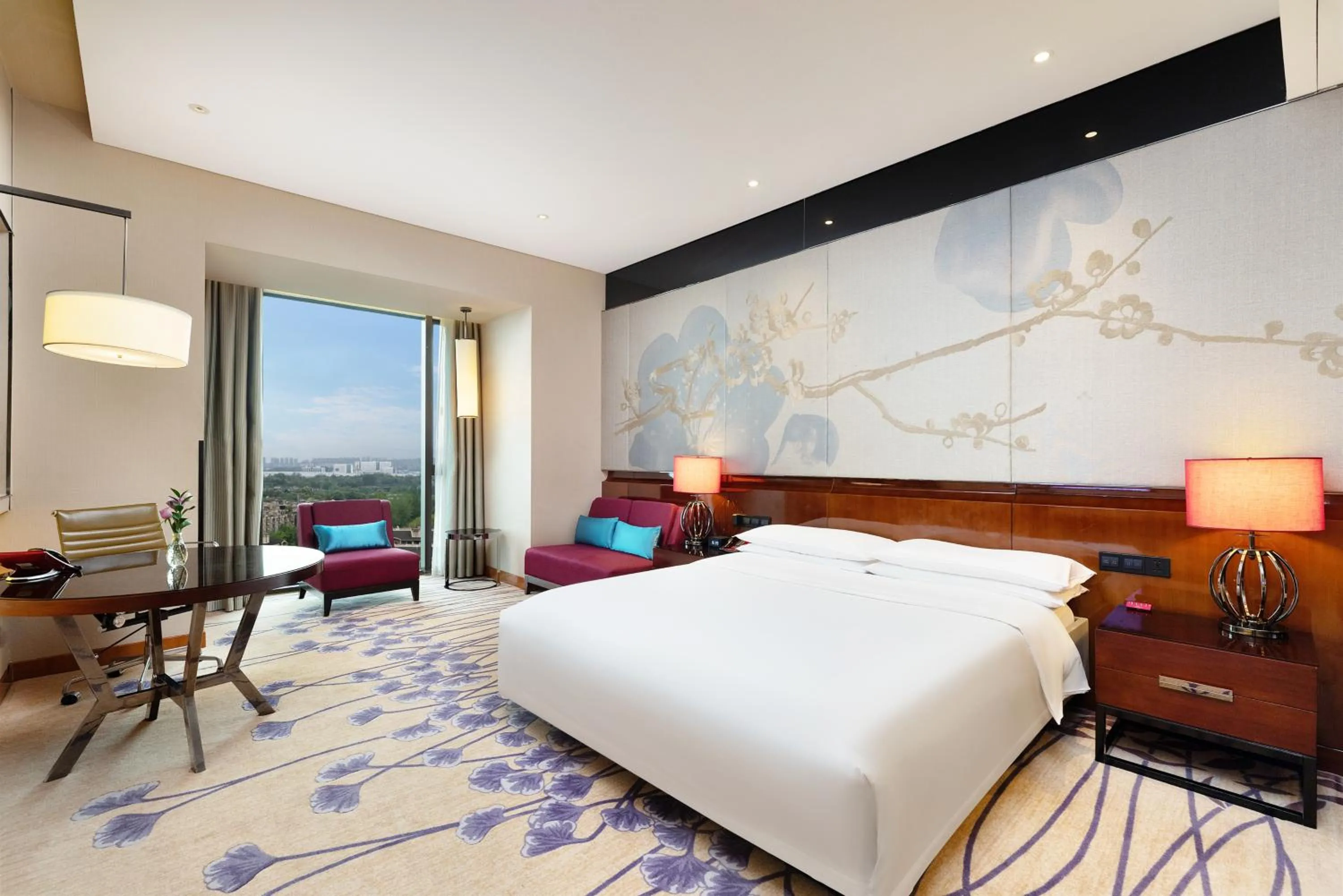 Bed in Crowne Plaza Chengdu West by IHG