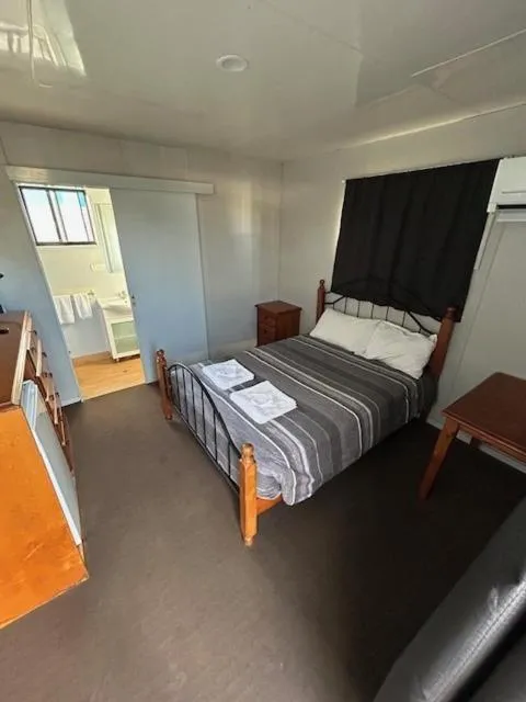 Bed in Coal n Cattle Hotel Motel