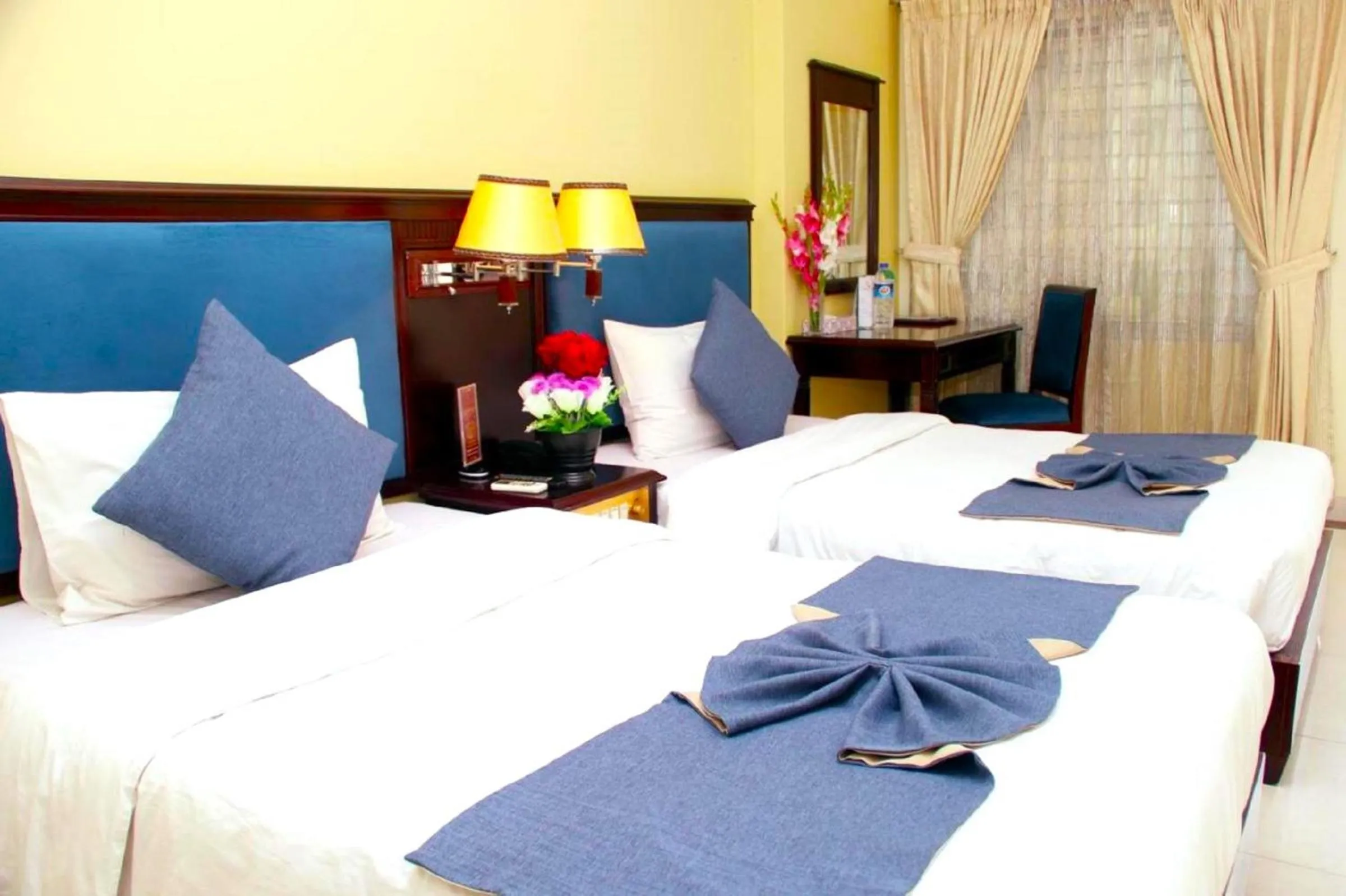 Bedroom, Bed in Hotel Valley Garden - Sylhet