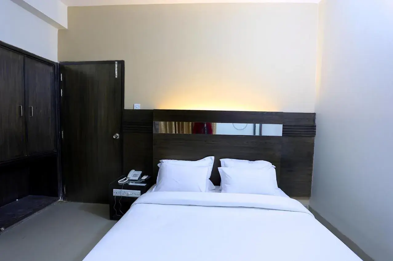 Standard Single Room - single occupancy in Hotel Holy Gate Standard Single Room - single occupancy in Hotel Holy Gate