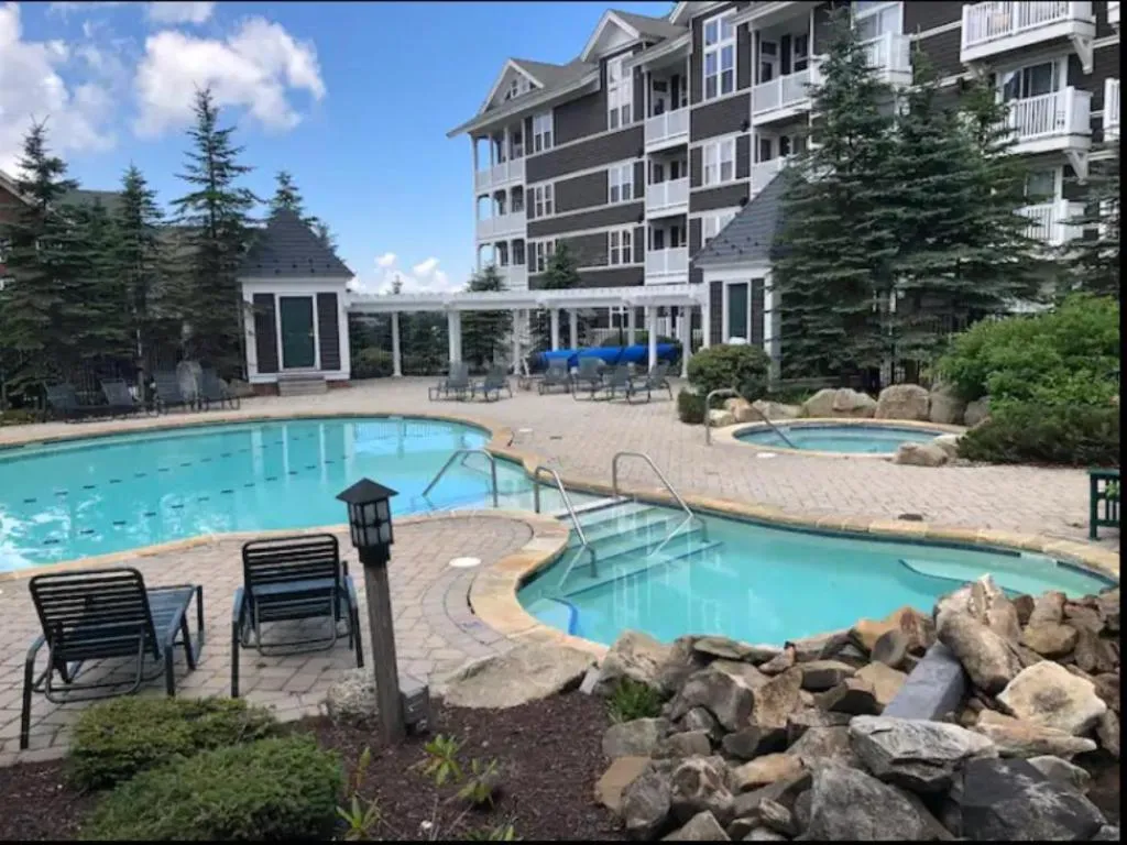 Allegheny Spring 326, ski in out, Pool HotTub