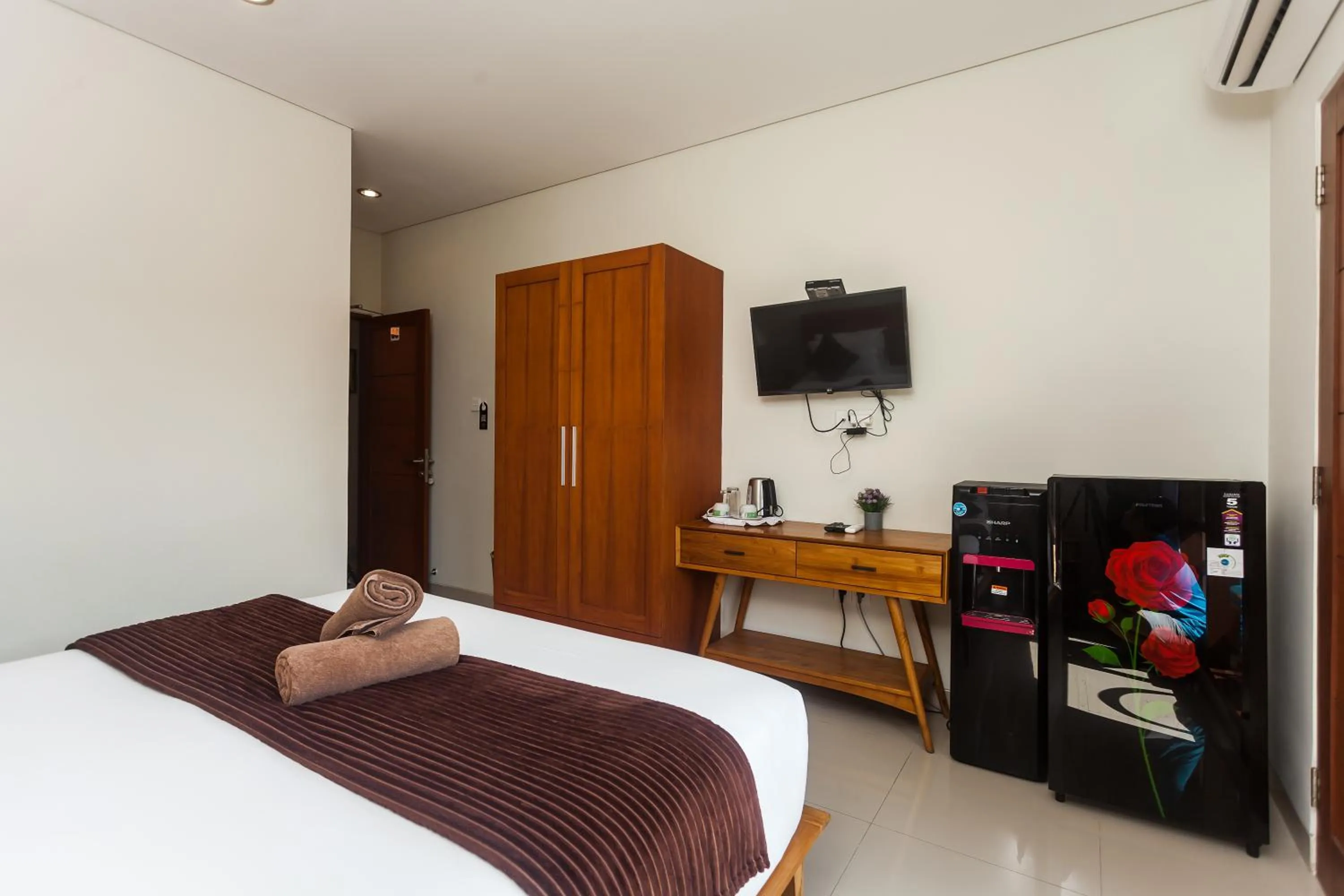 Bed in Naksa Homestay Sanur