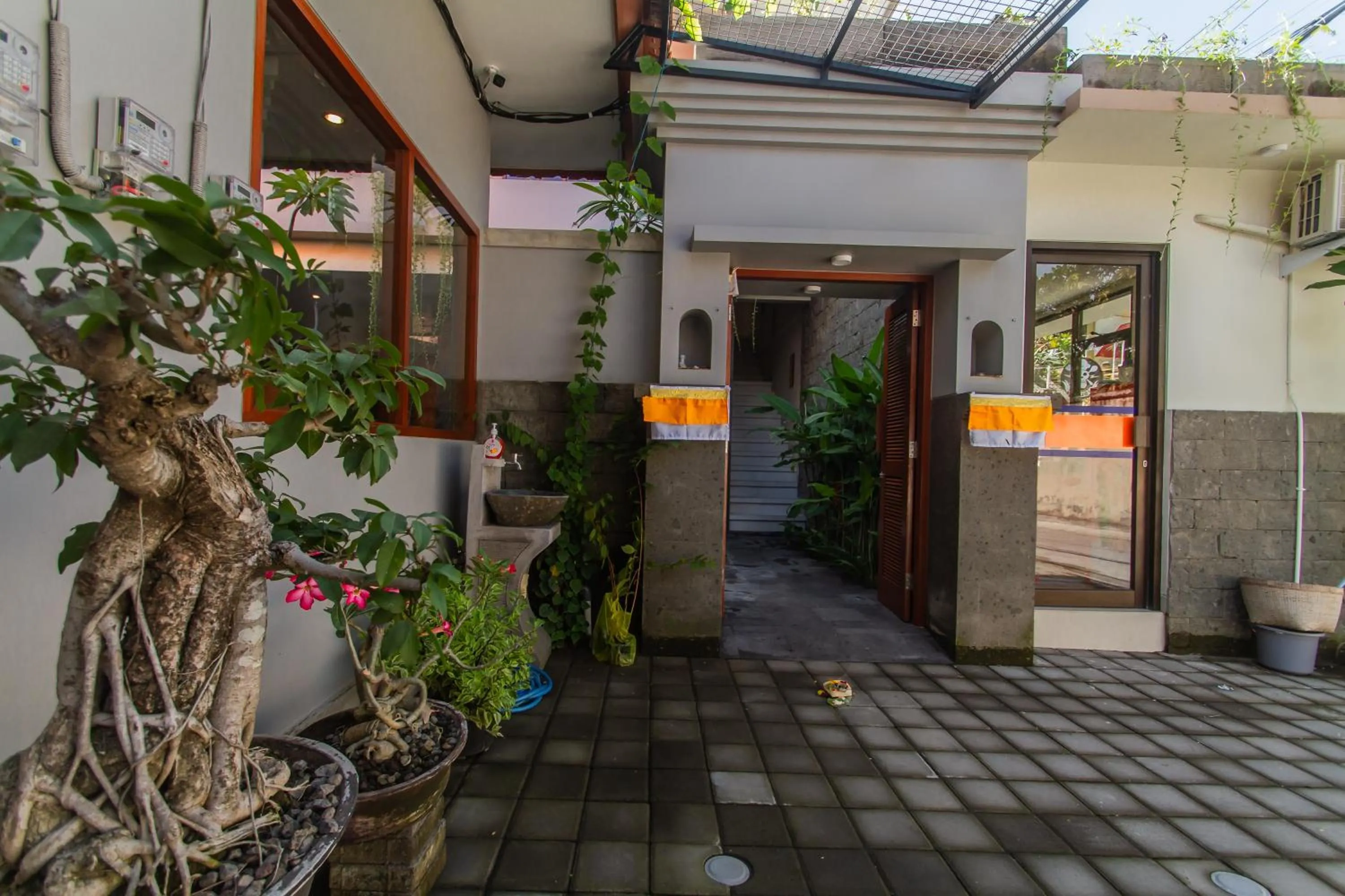 Property building in Naksa Homestay Sanur