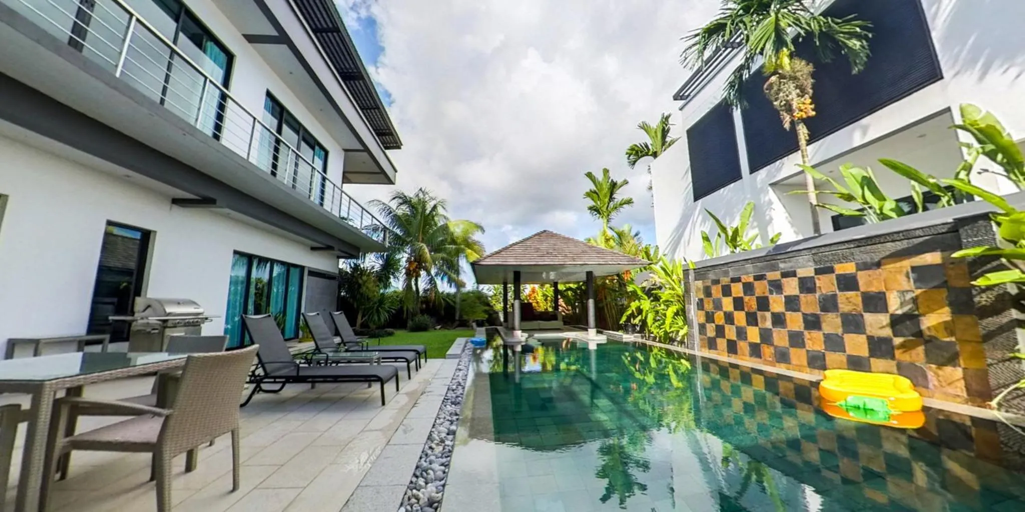 Property building in Eden Villa Phuket