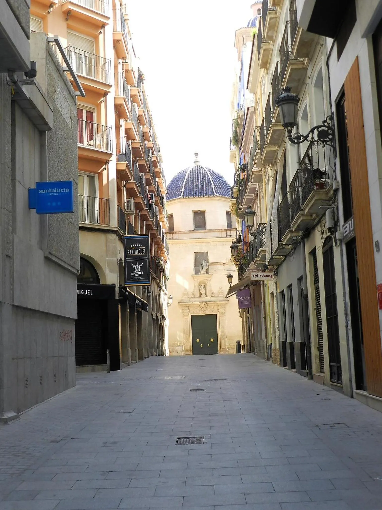 Neighbourhood in Hotel BH San Francisco Alicante