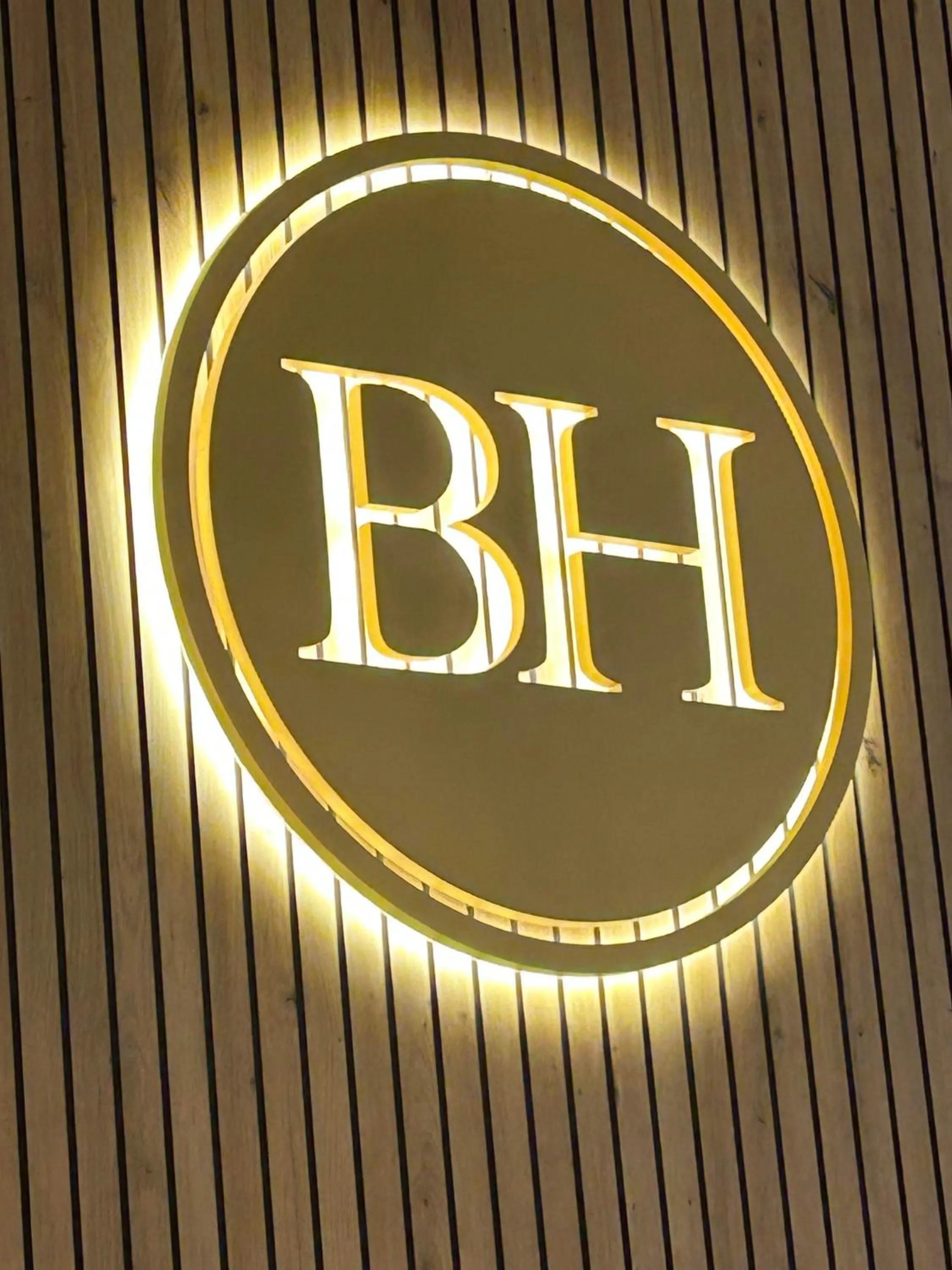 Logo/Certificate/Sign in Hotel BH San Francisco Alicante