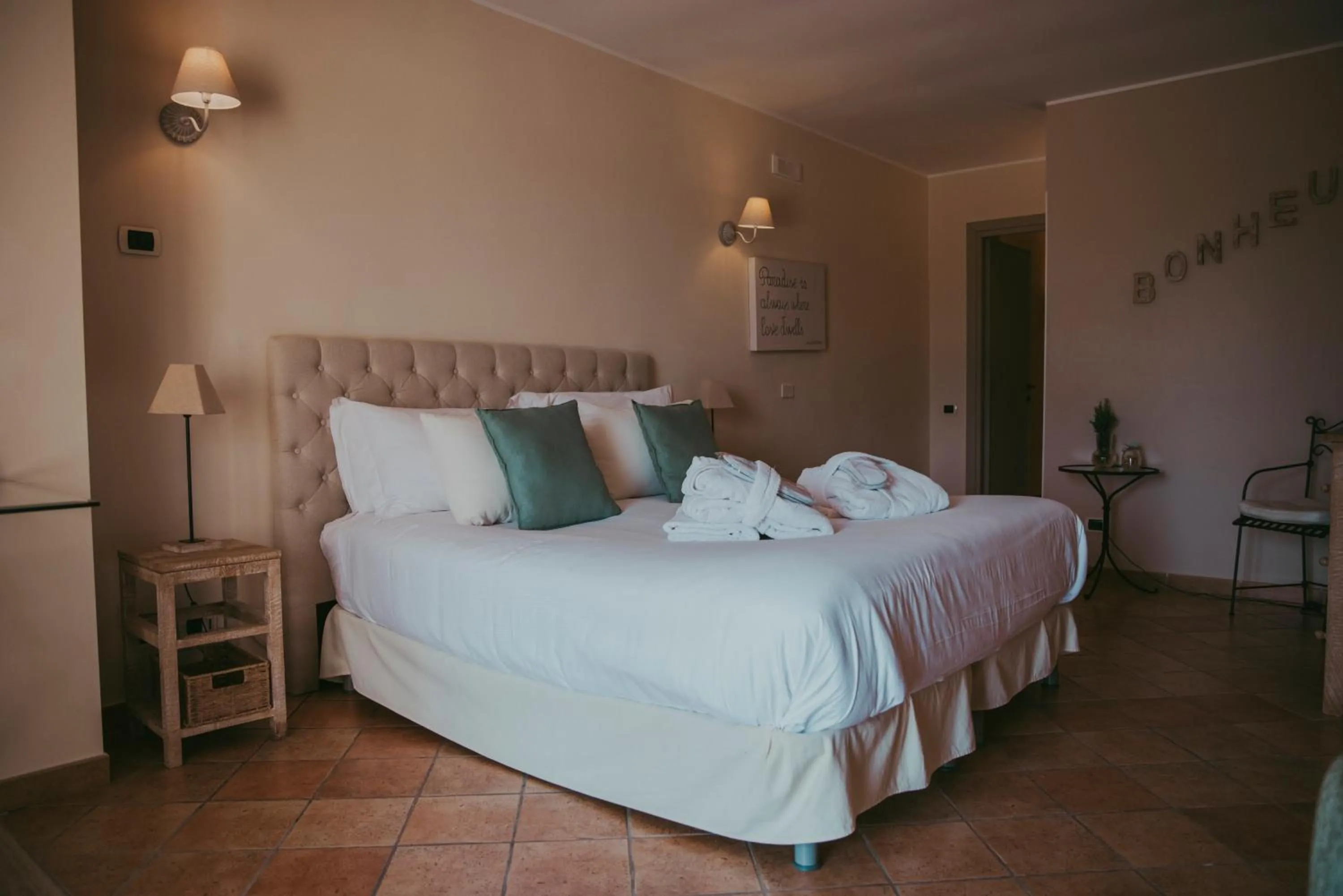 Bed in RELAIS COLLE BUONO