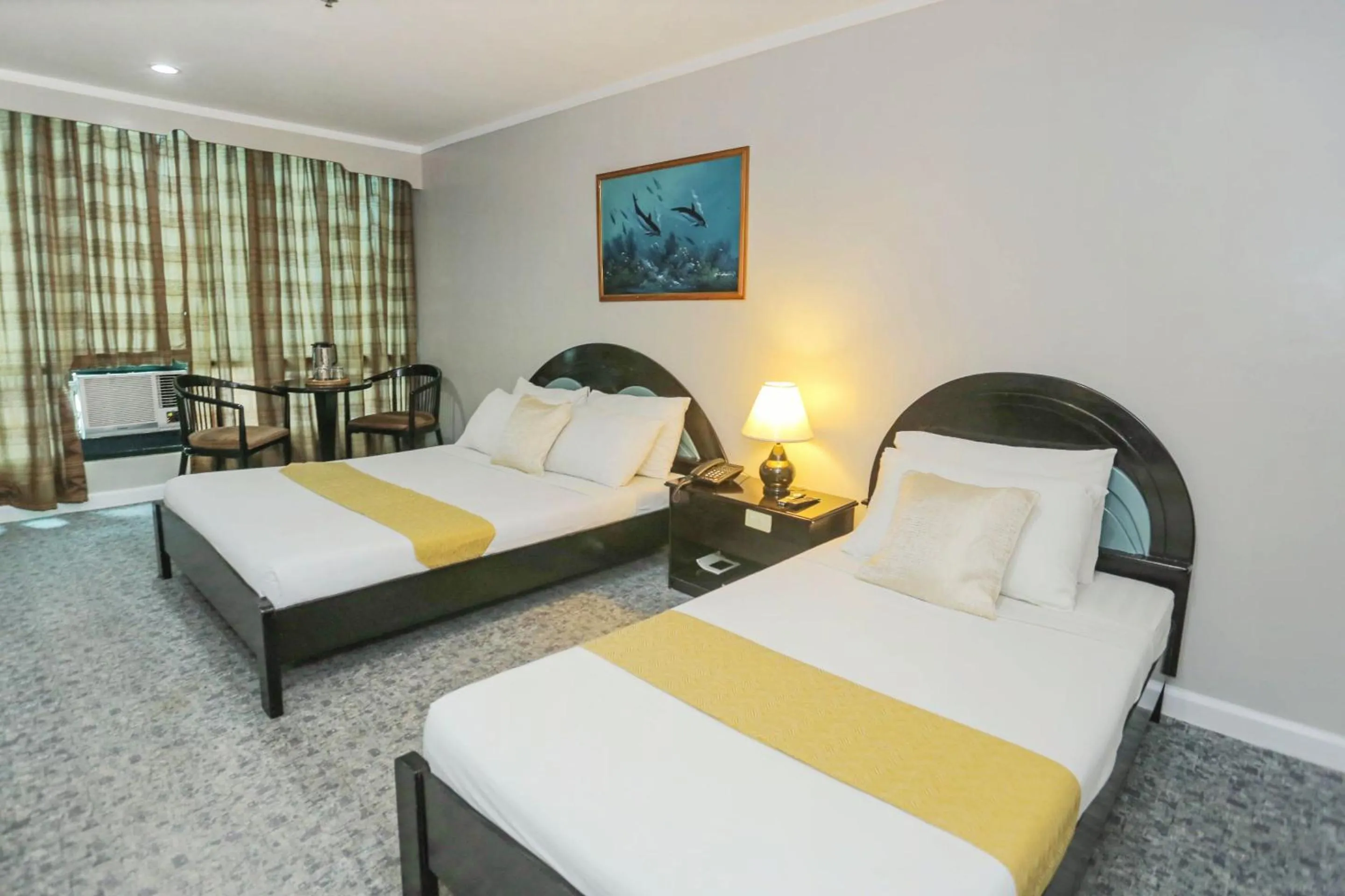 Bedroom, Bed in Holiday Plaza Hotel - Cebu