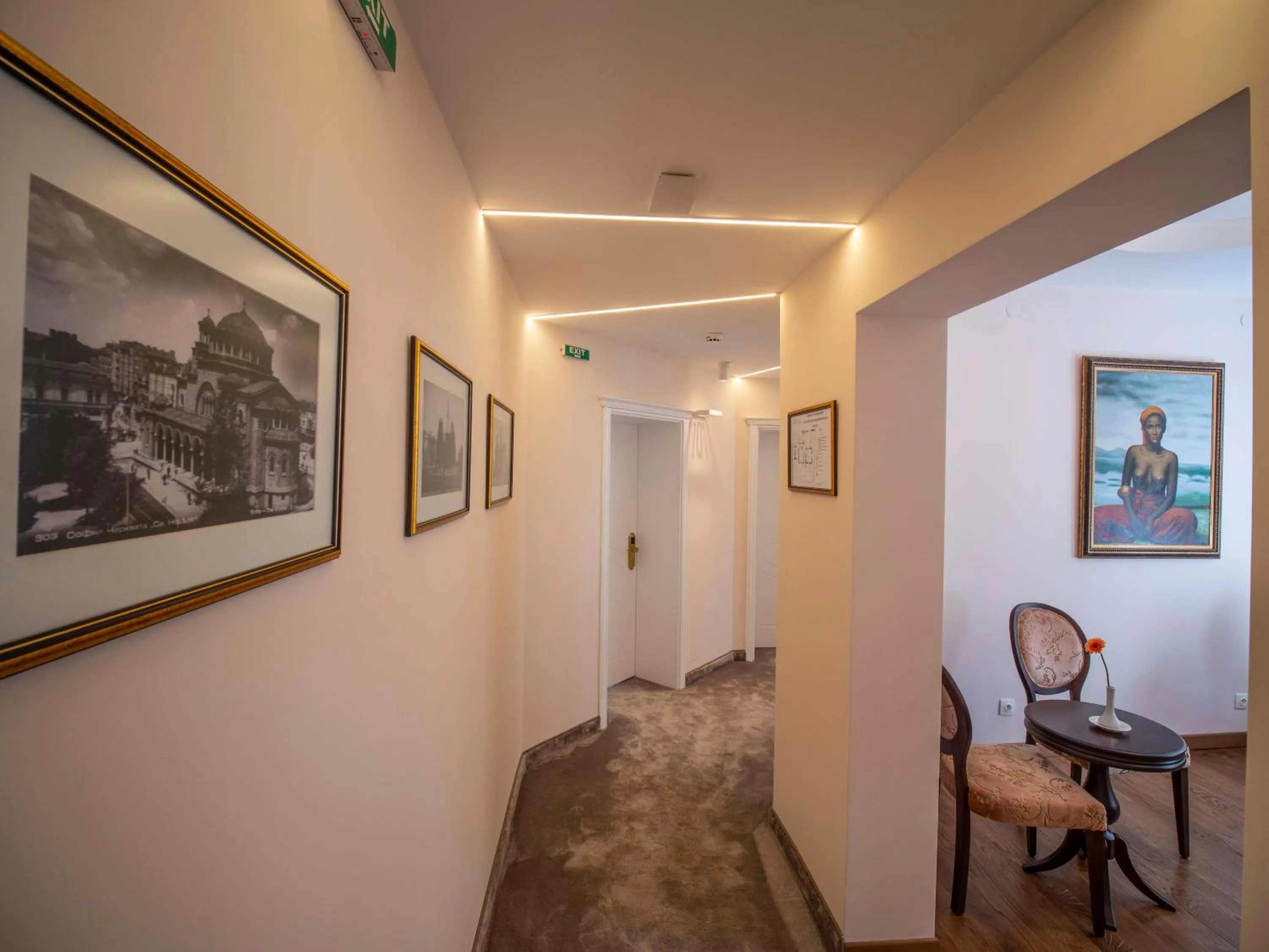 Area and facilities in The Moon Boutique Hotel