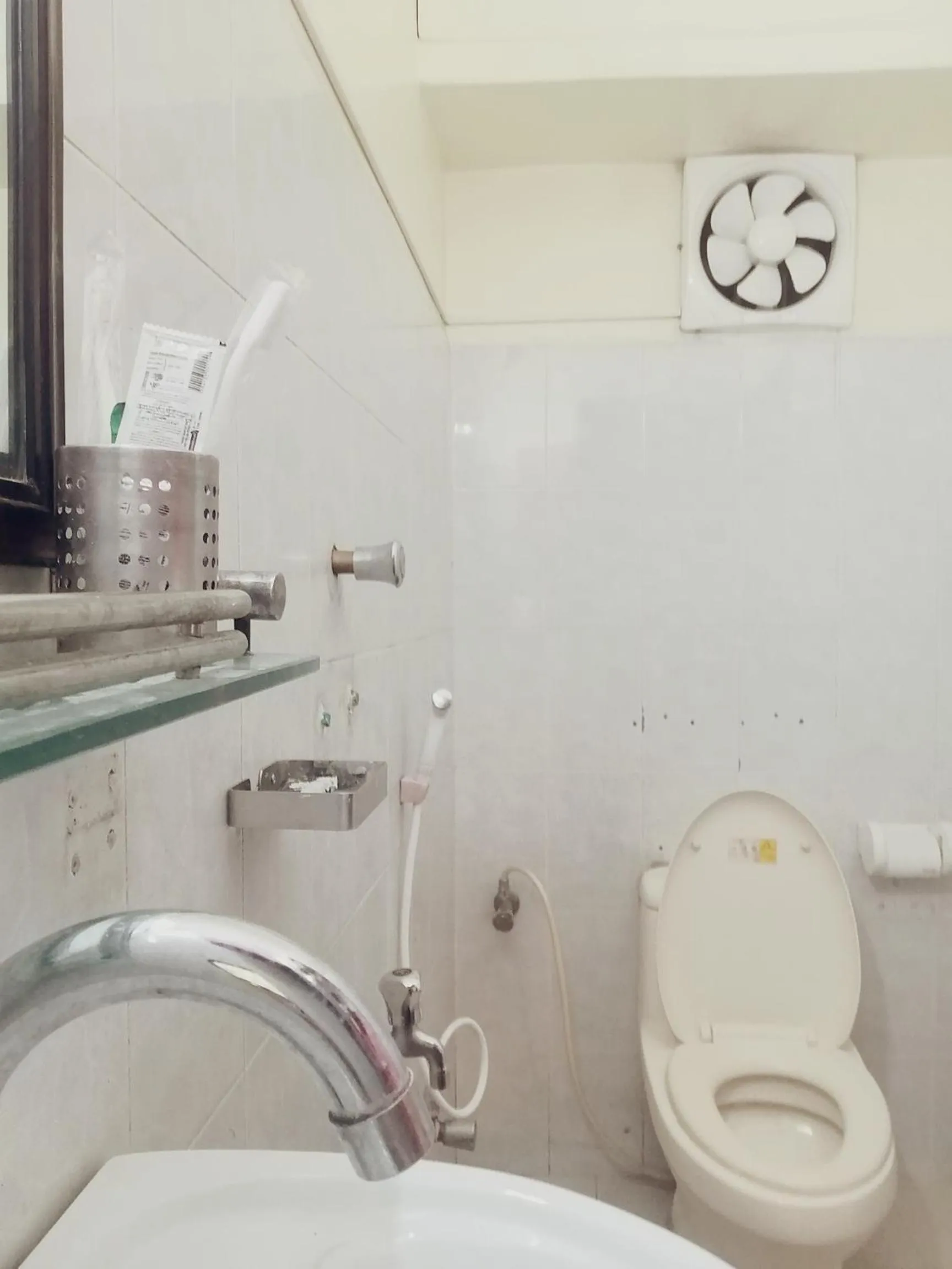 Bathroom in Hotel Hoque Tower International