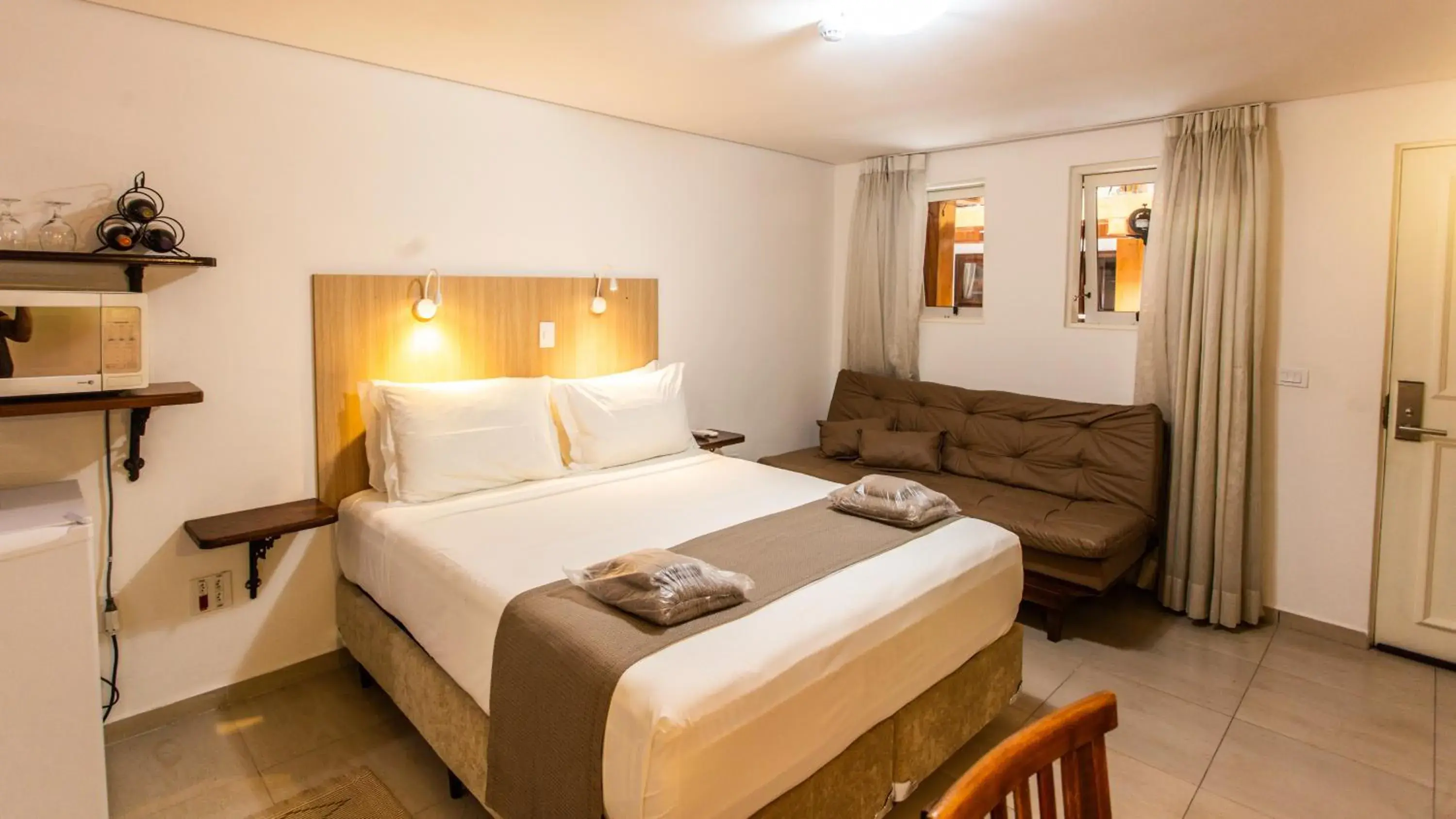 Queen Studio in Hotel Chalet Monet - Granja Vianna Queen Studio in Hotel Chalet Monet - Granja Vianna