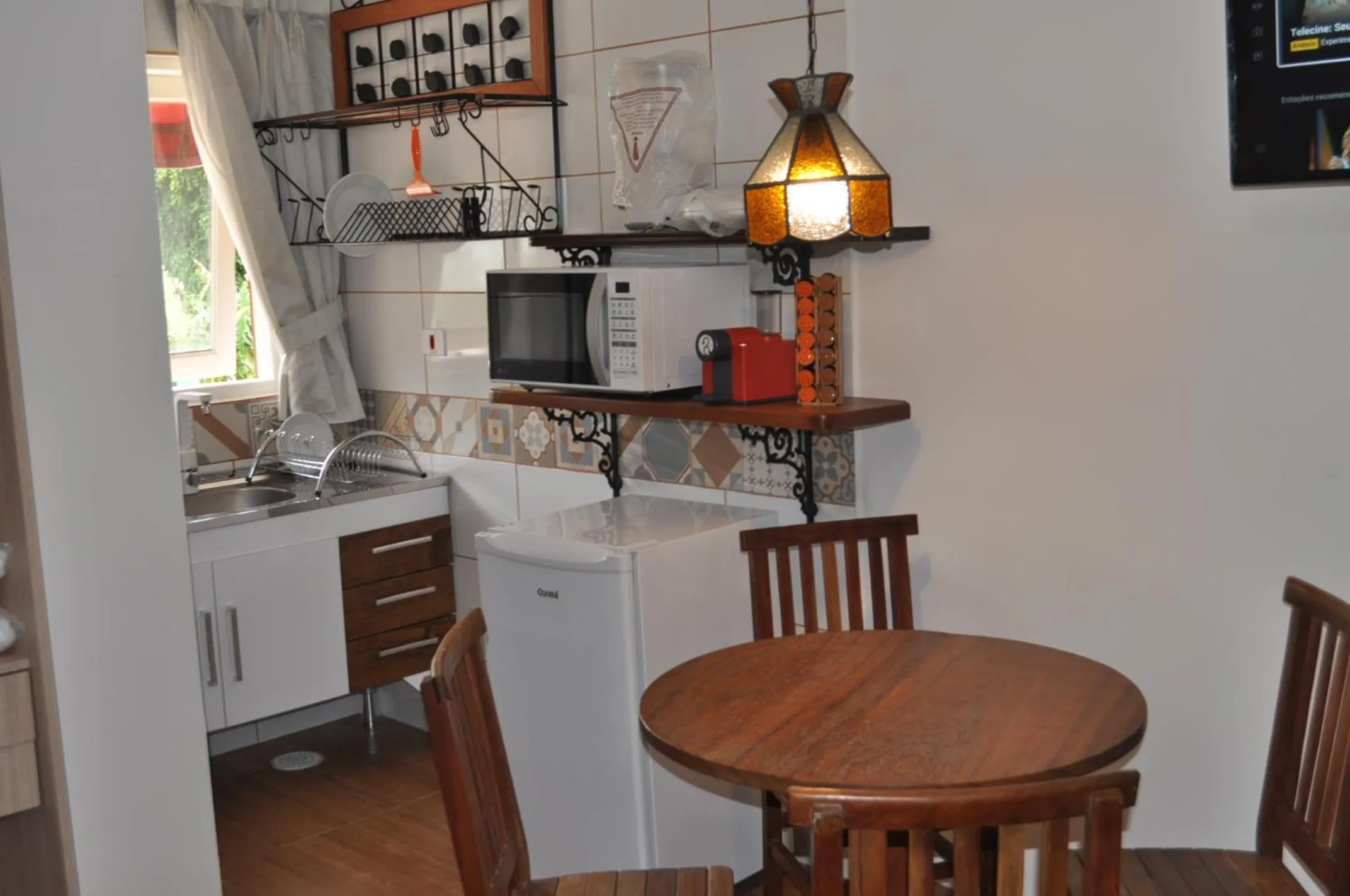 Dining area in Hotel Chalet Monet - Granja Vianna