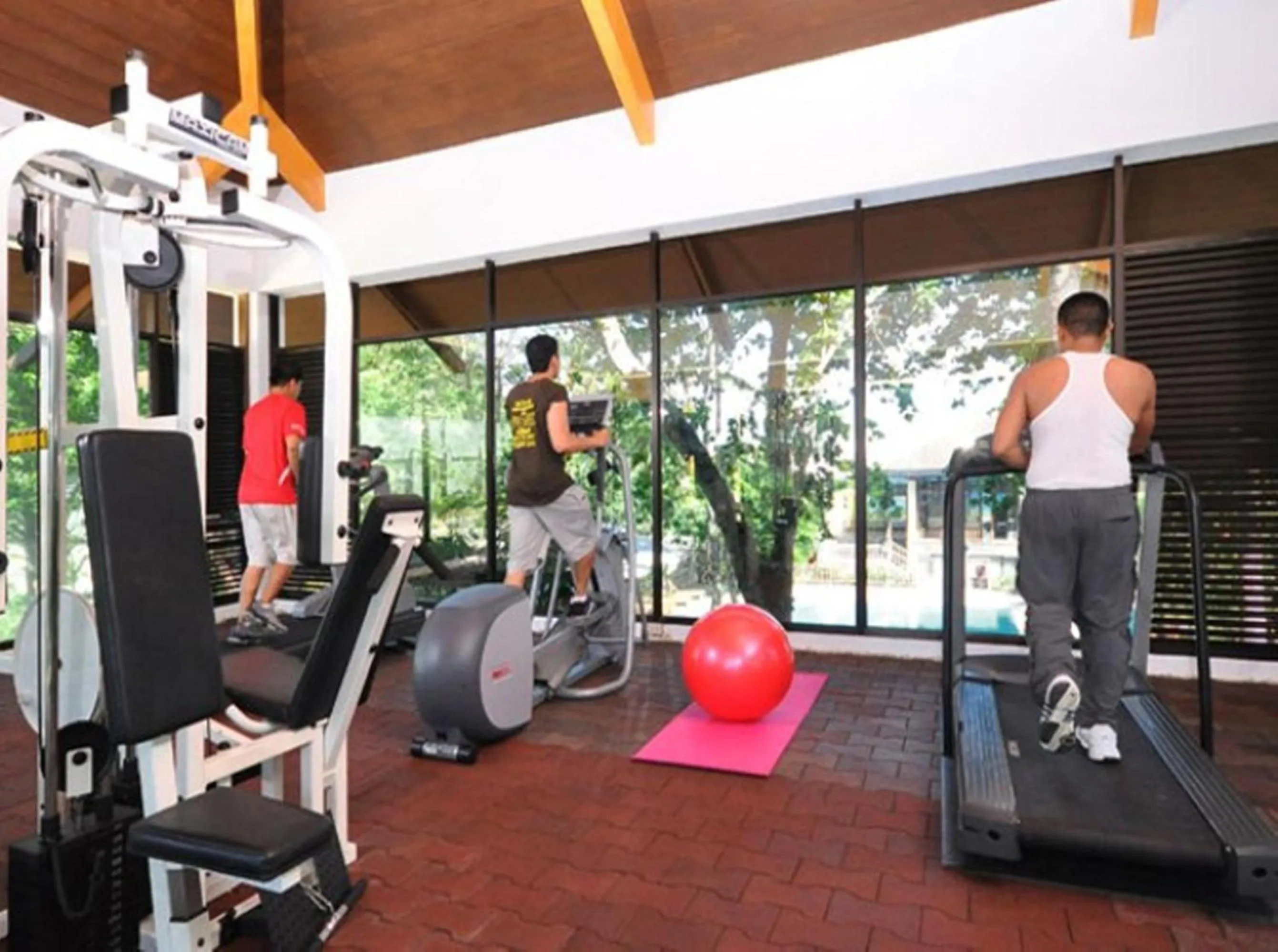 Fitness centre/facilities in Mithi Resort & Spa