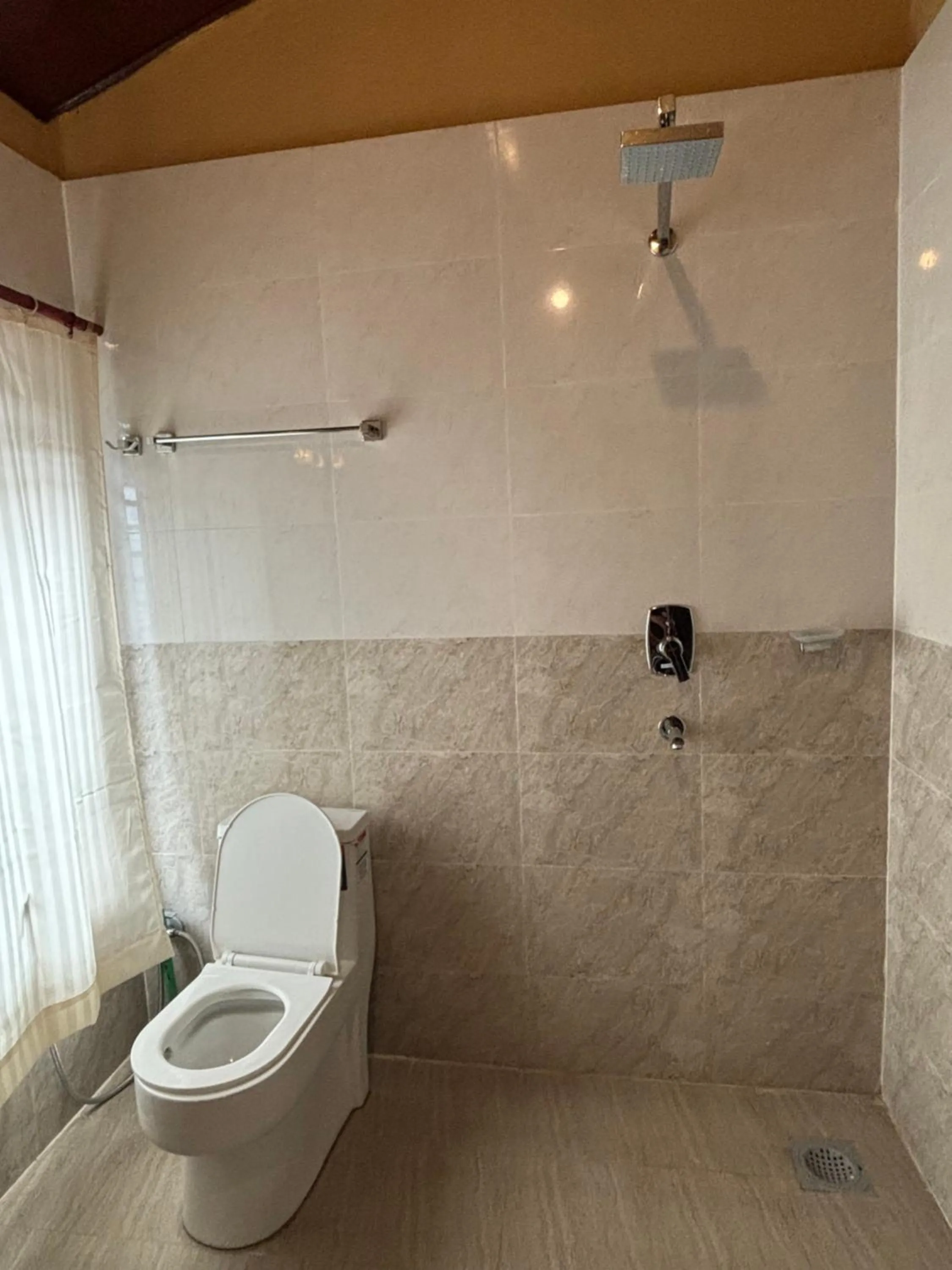 Shower in Travellers Jungle Camp-Sauraha