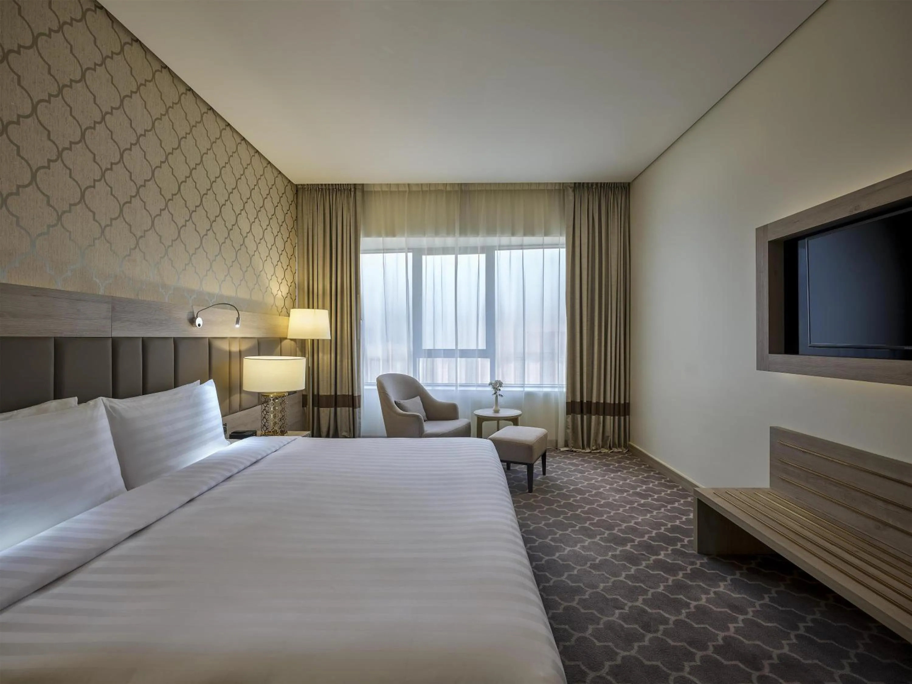 Bed in DoubleTree by Hilton Makkah Aziziyah