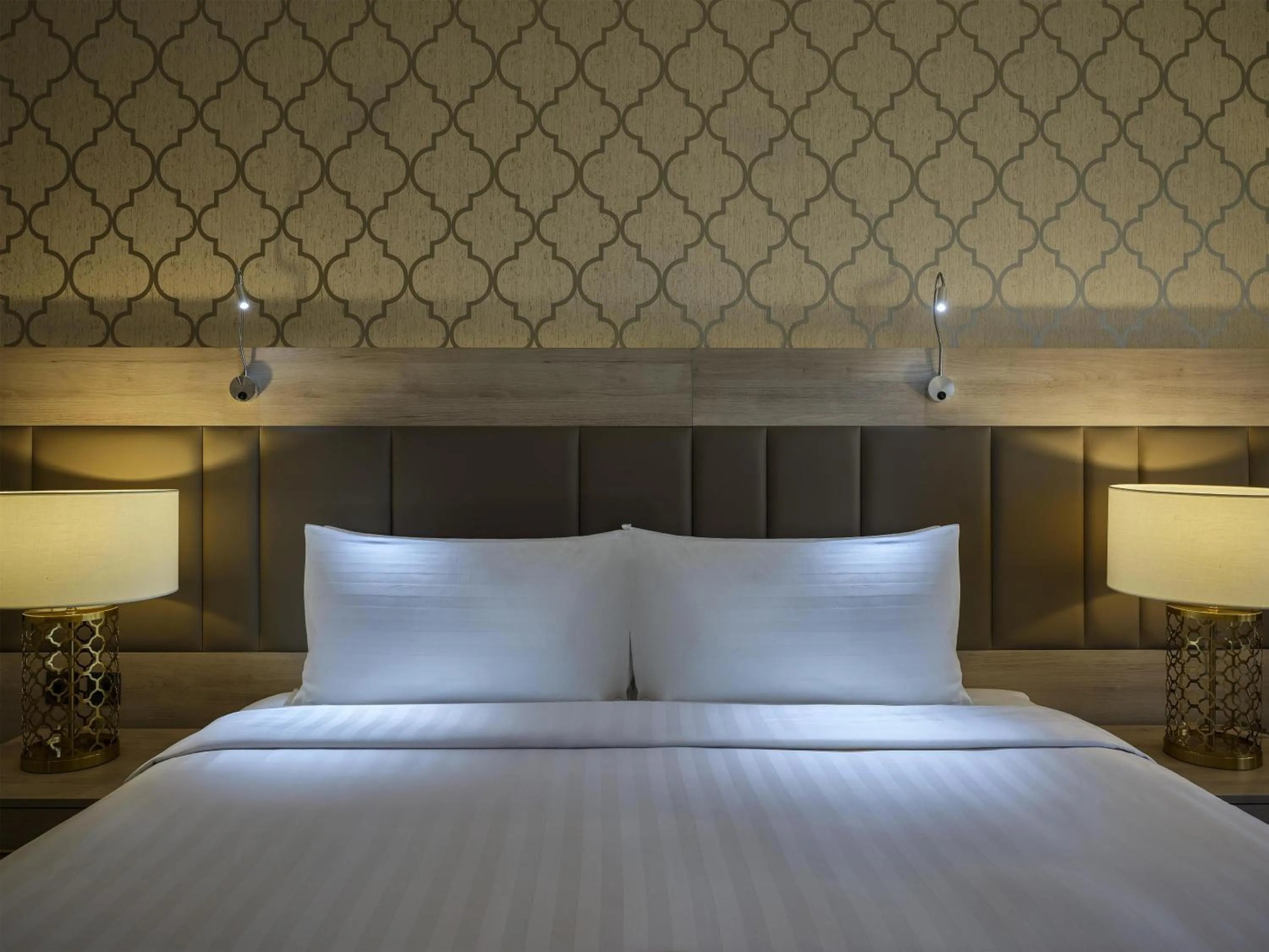 Bed in DoubleTree by Hilton Makkah Aziziyah