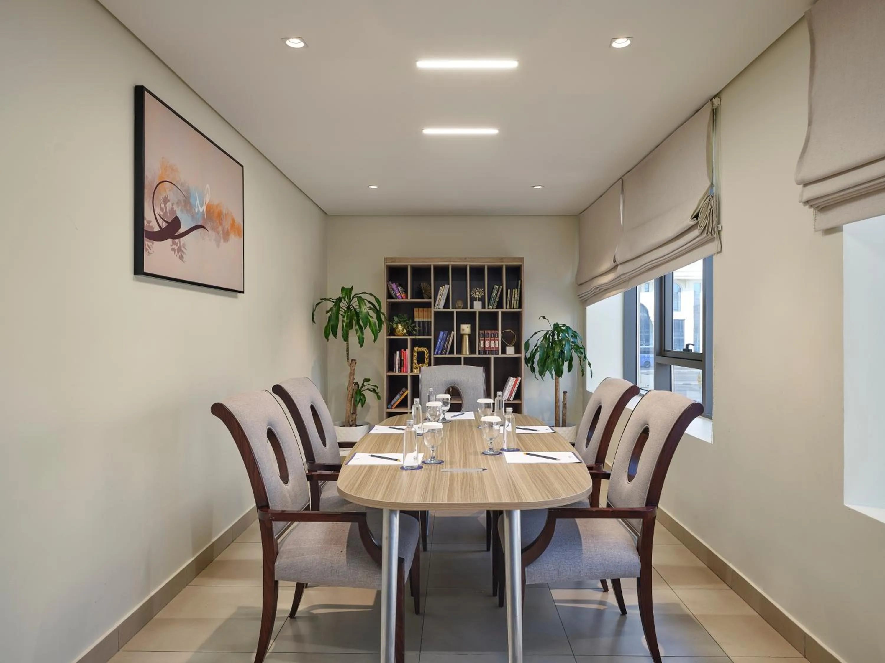 Library in DoubleTree by Hilton Makkah Aziziyah