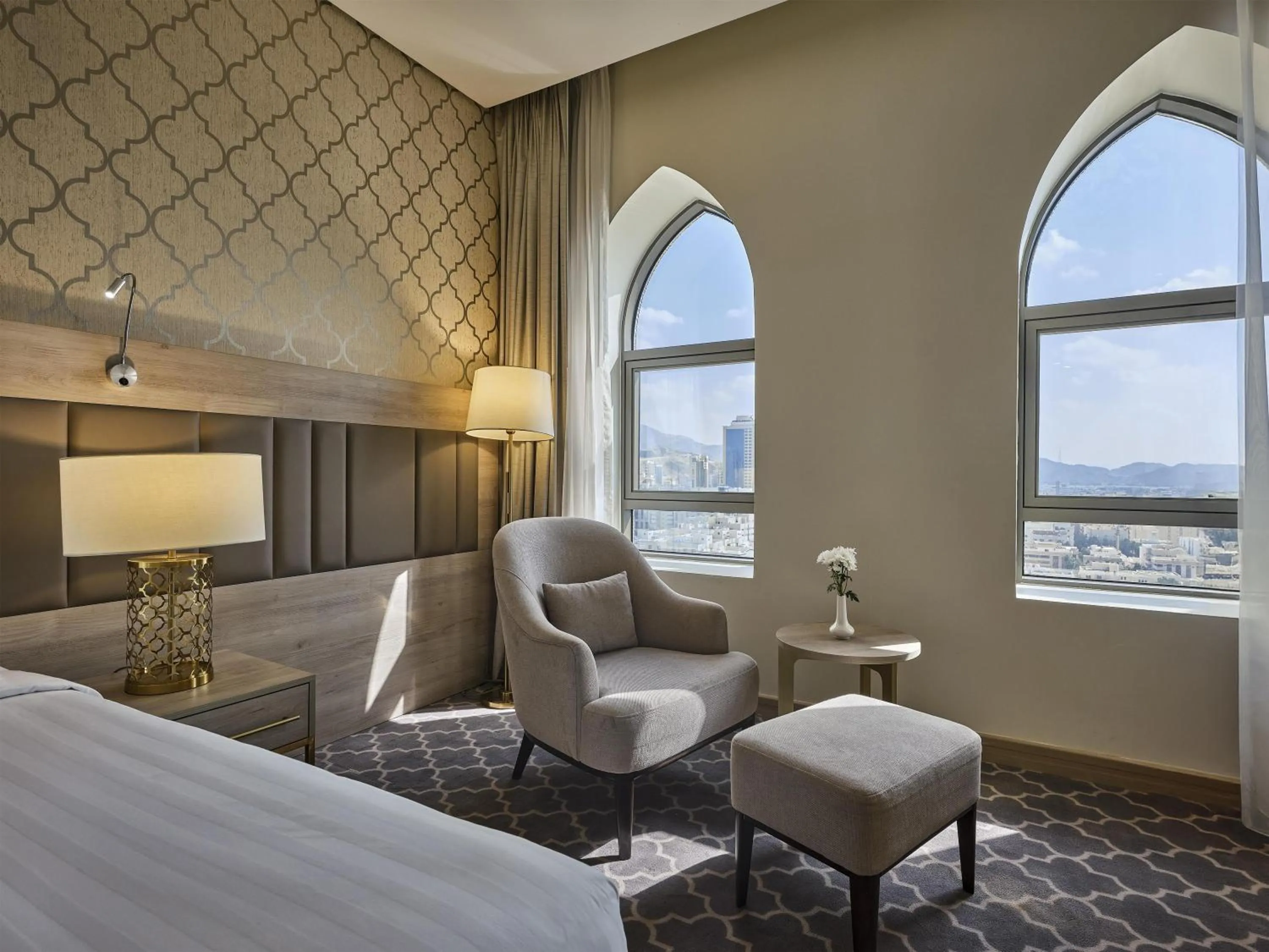 Bed in DoubleTree by Hilton Makkah Aziziyah