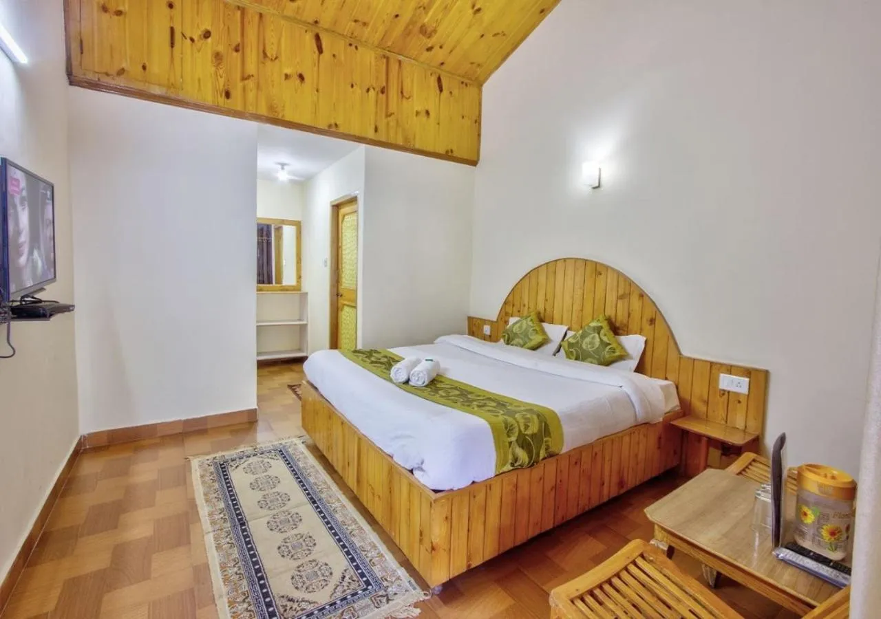 Bed in Hotel Thakur Manali