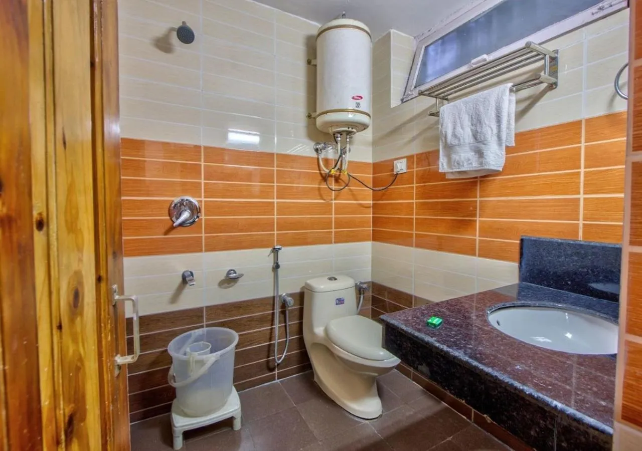 Bathroom in Hotel Thakur Manali