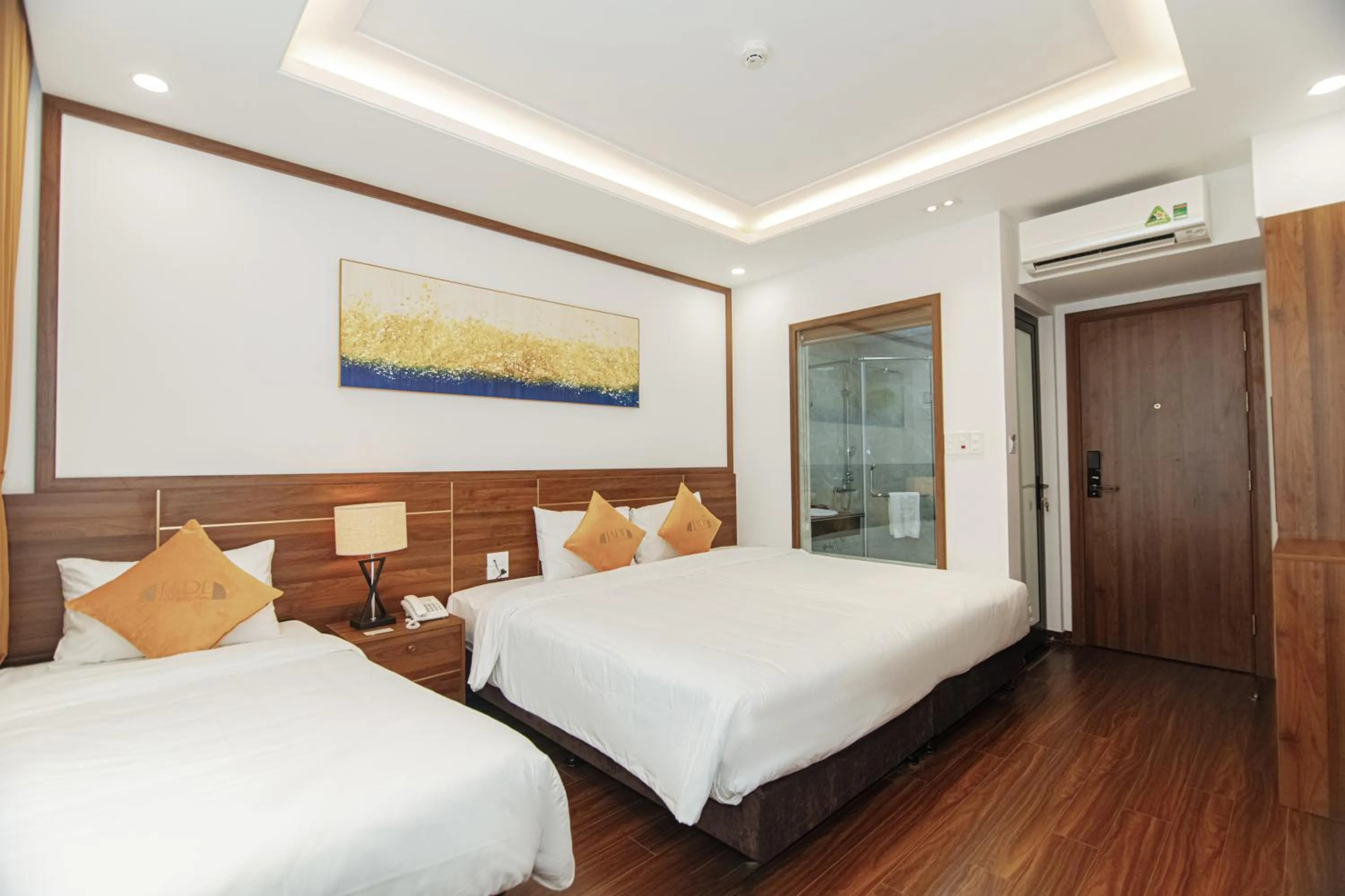 Bedroom, Bed in Jade Ha Long Hotel