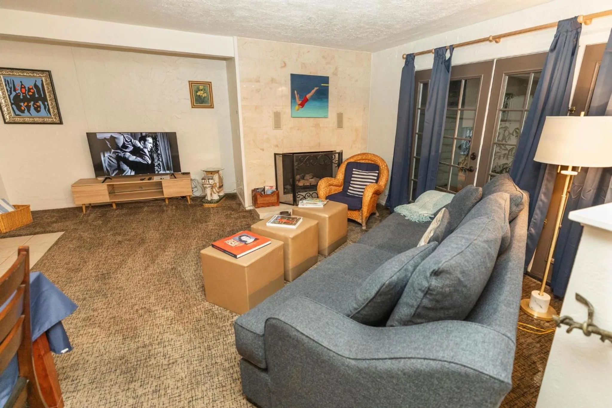 Seating area in Old Ranch Inn - Adults Only 21 & Up