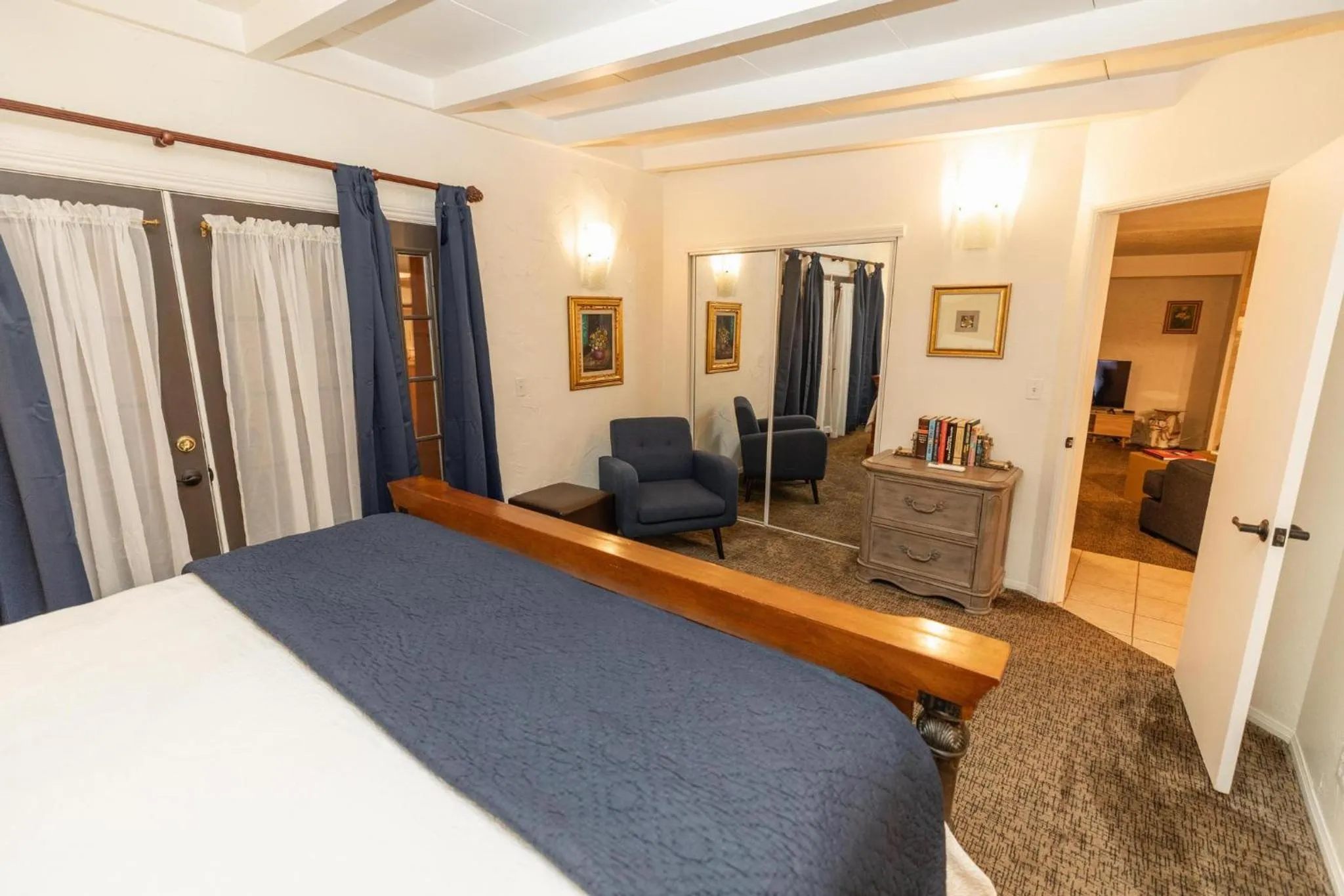 Bedroom, Bed in Old Ranch Inn - Adults Only 21 & Up