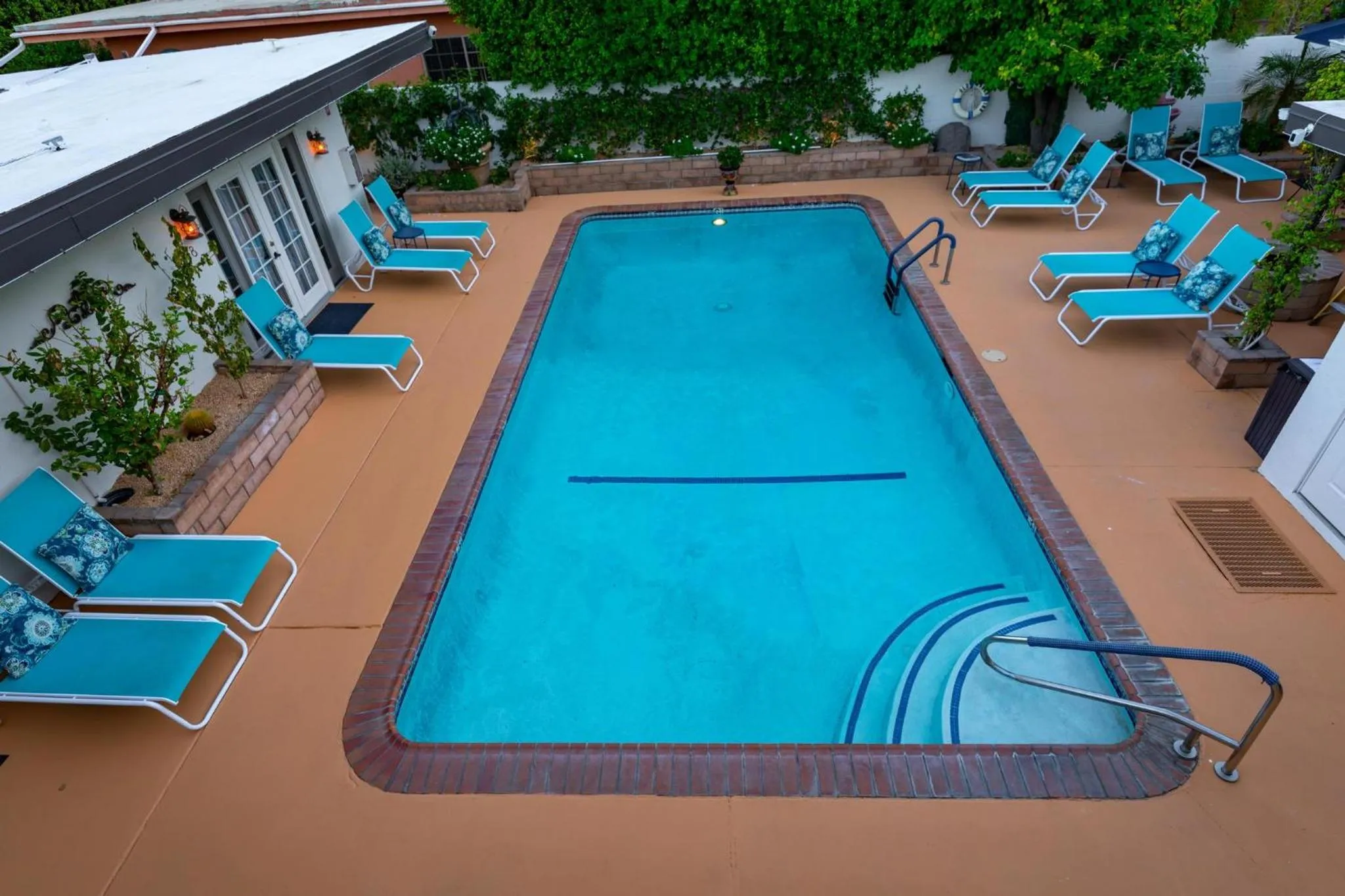 Swimming pool in Old Ranch Inn - Adults Only 21 & Up