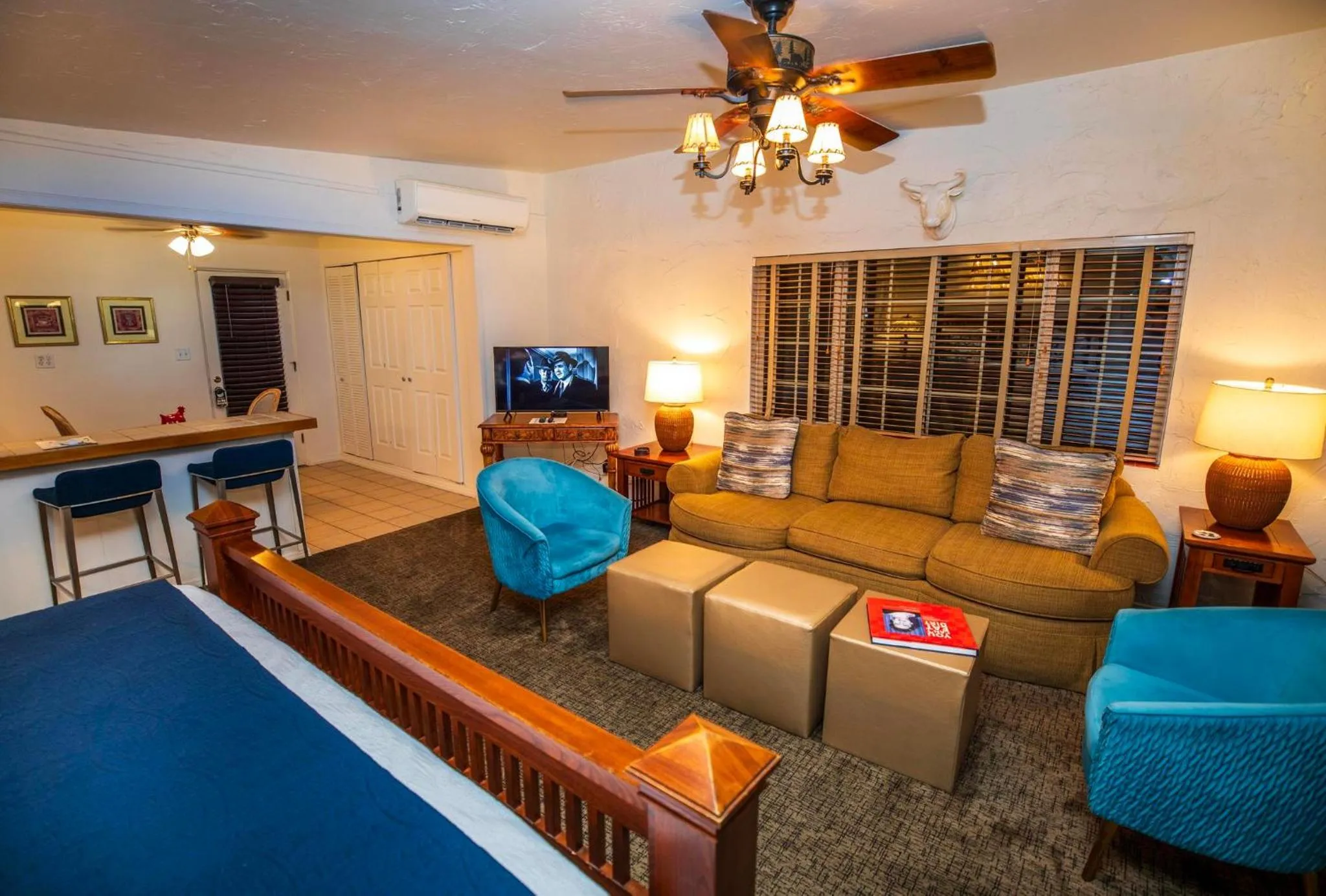 Seating area in Old Ranch Inn - Adults Only 21 & Up