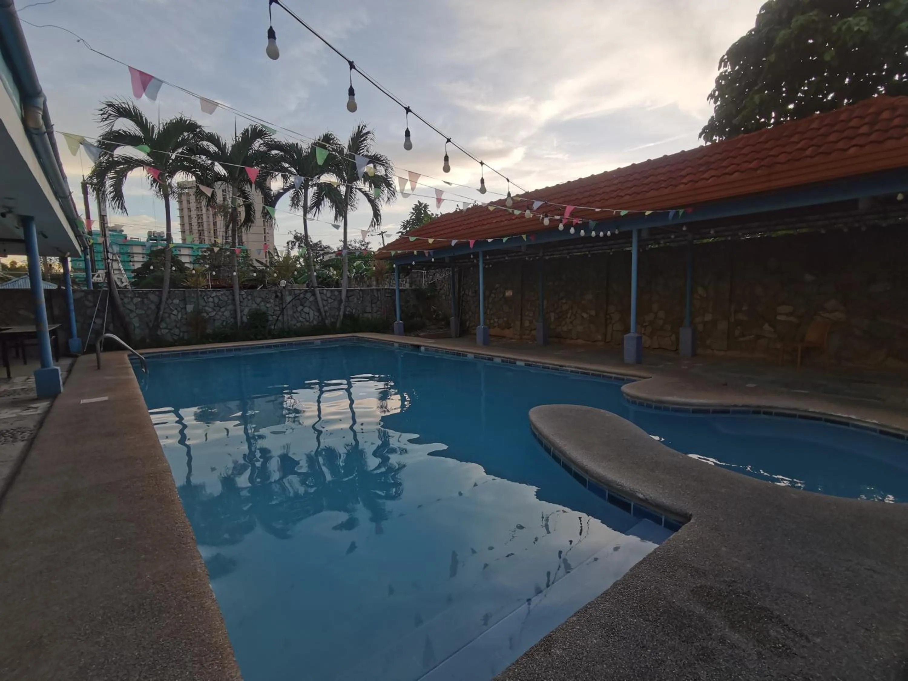 Day in Metro Park Hotel - Cebu City