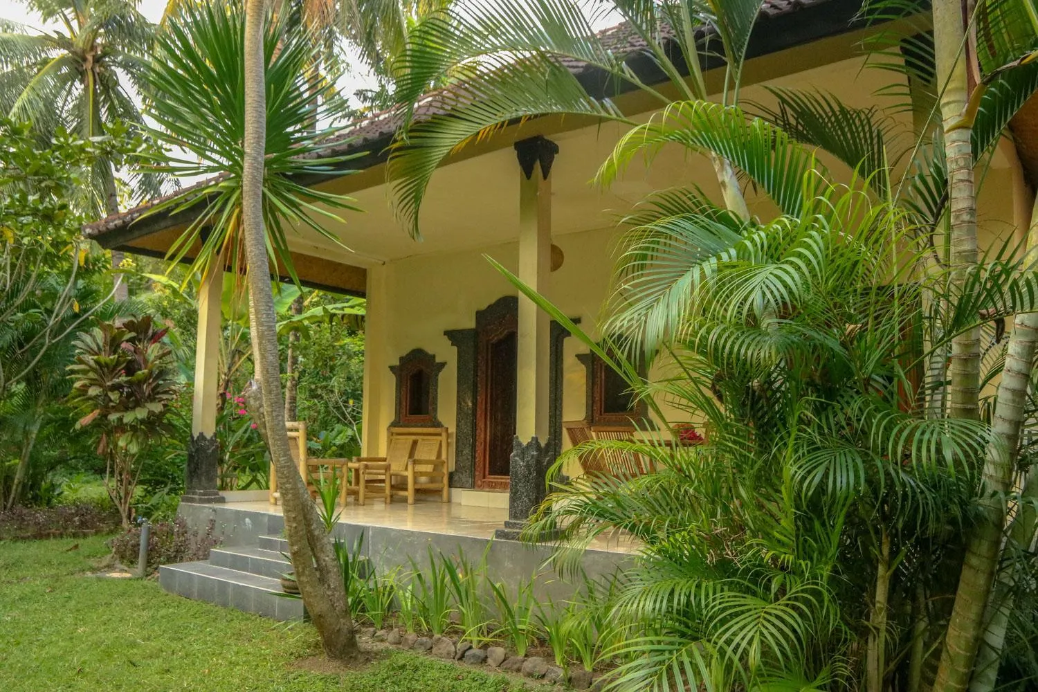 Property building in Lendang Eco Lodge